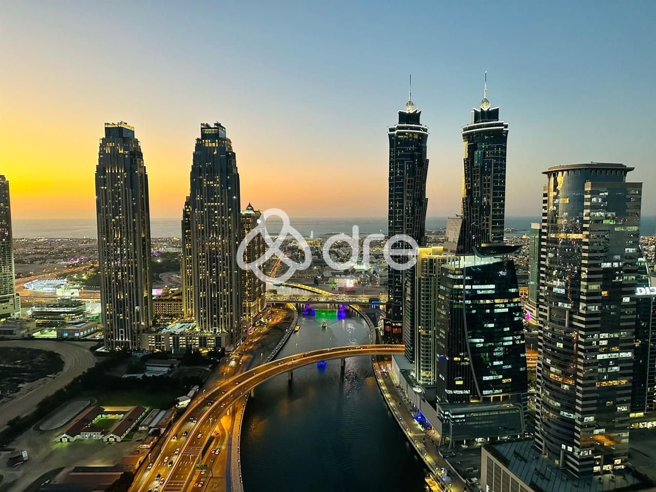 High Floor | Canal and Burj Al Arab View Premium