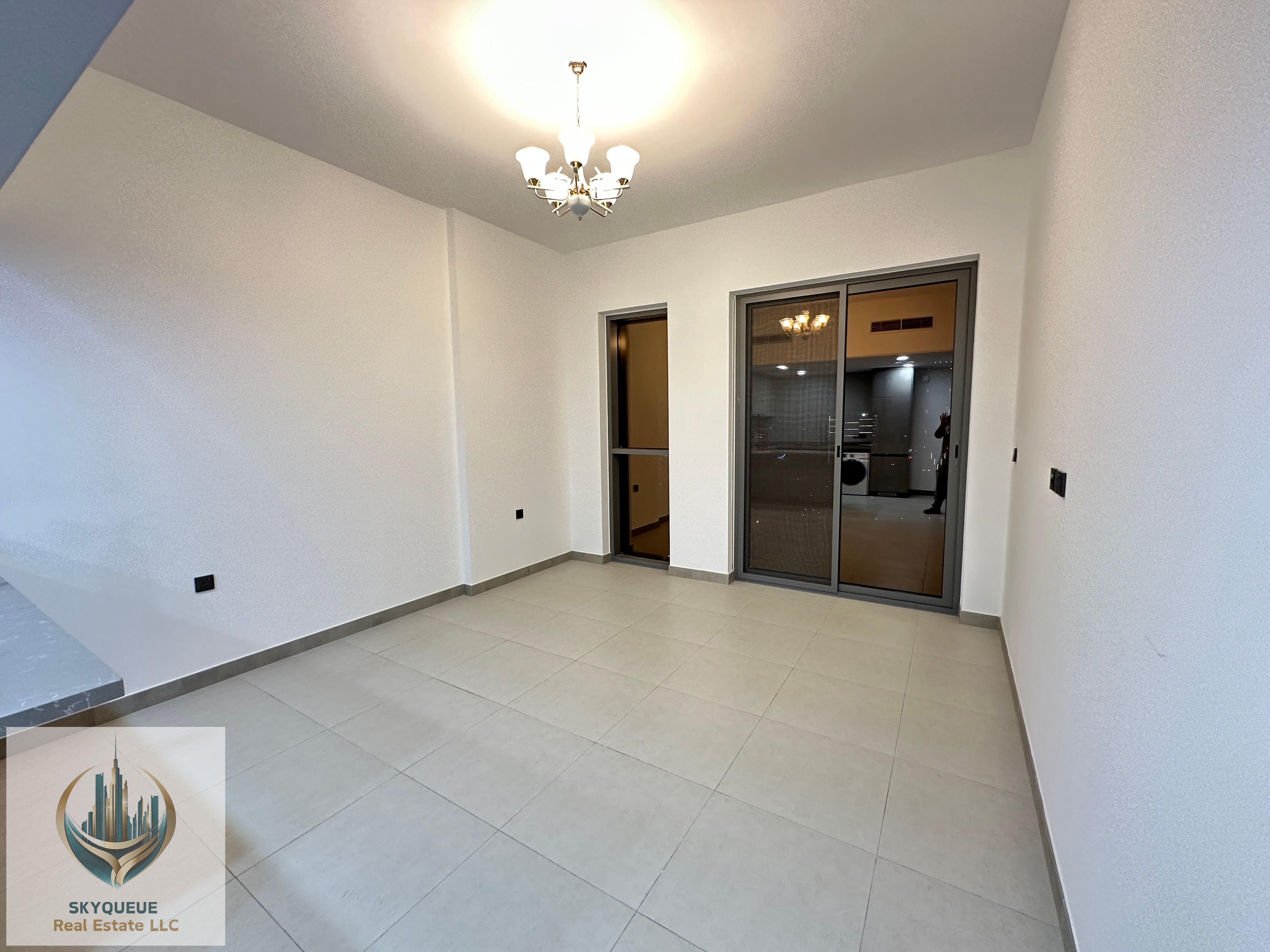 Brand New | Front of Jumeirah Five | with Appliances