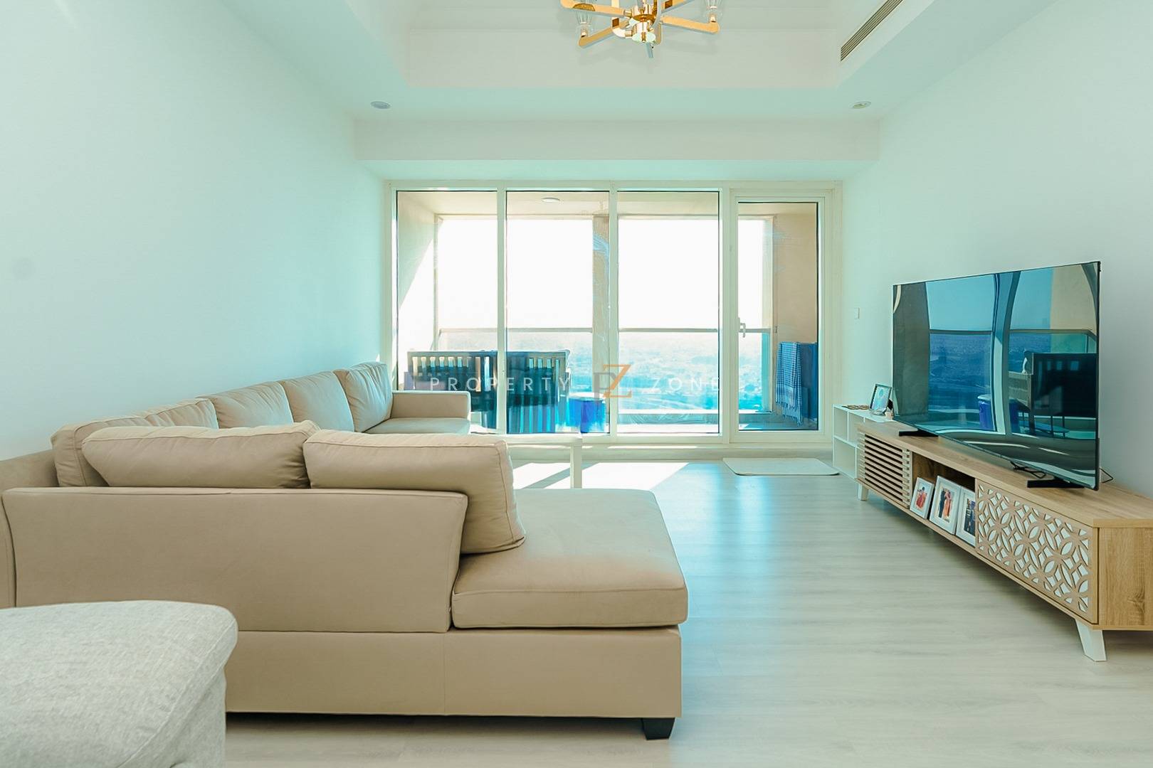Upgraded Unit | Vacant | Stunning Views!!