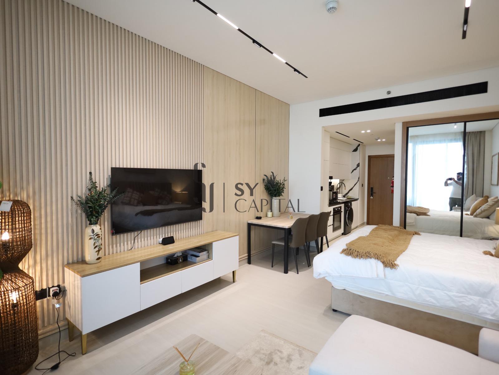 Stylish Studio | Trillionaire Residences | Balcony