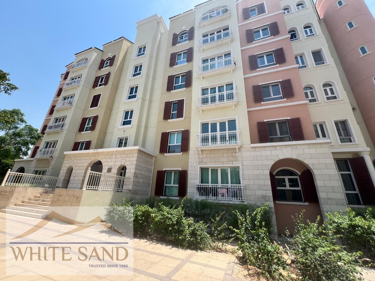 STUDIO DISCOVERY GARDENS -READY TO MOVE IN -RENT 56K ONLY