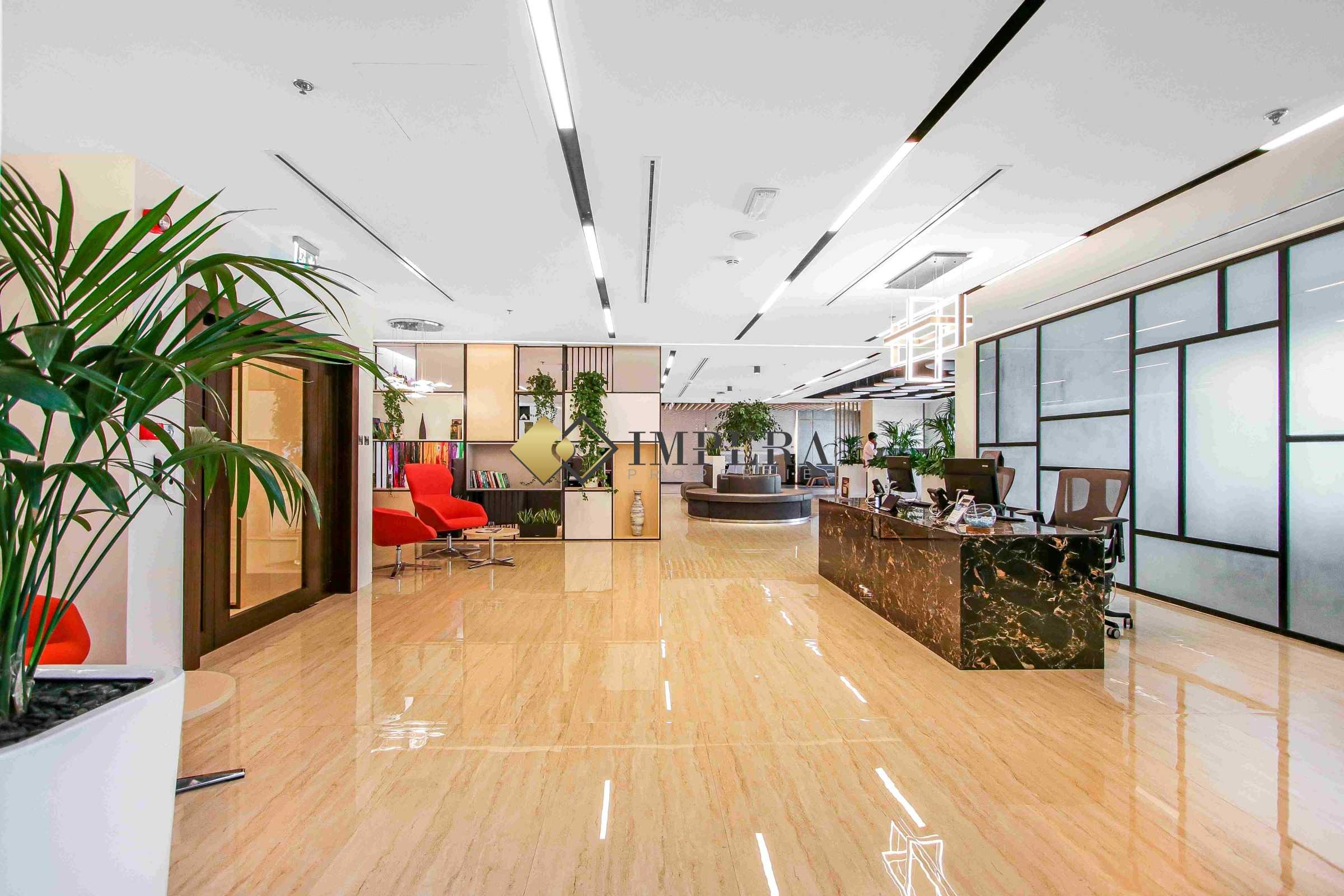 LUXURIOUS | FURNISHED| METRO | MARINA