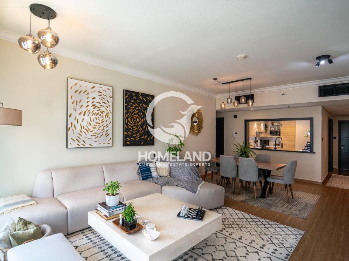 Spacious Layout | Upgraded Furnished | High Floor