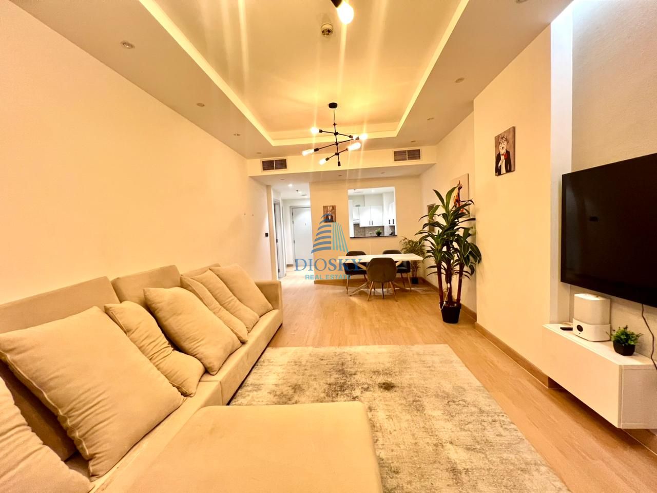 Fully Upgraded | 12 Cheques | Vacant