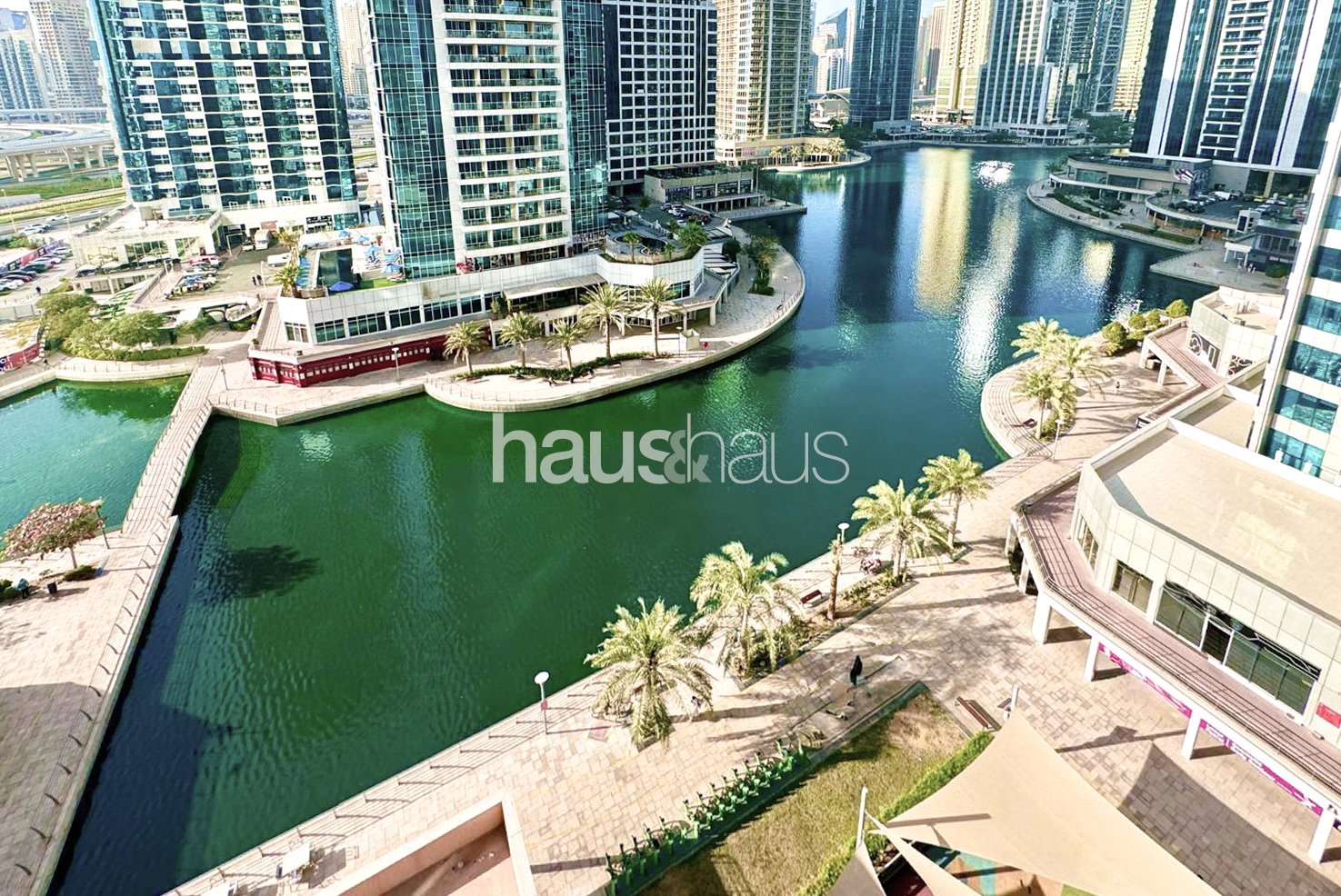 Semi Furnished | Lake View | Large Plot | Vacant