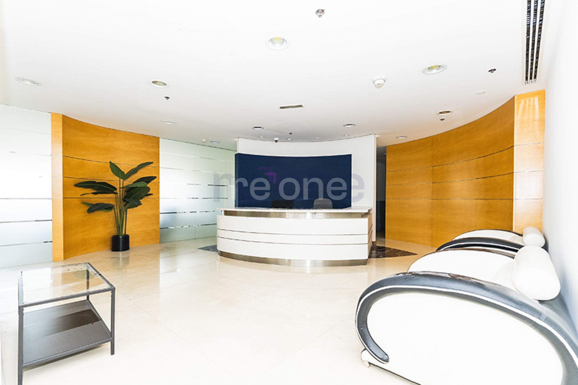 Luxury Building | Fitted Office | Near to Metro