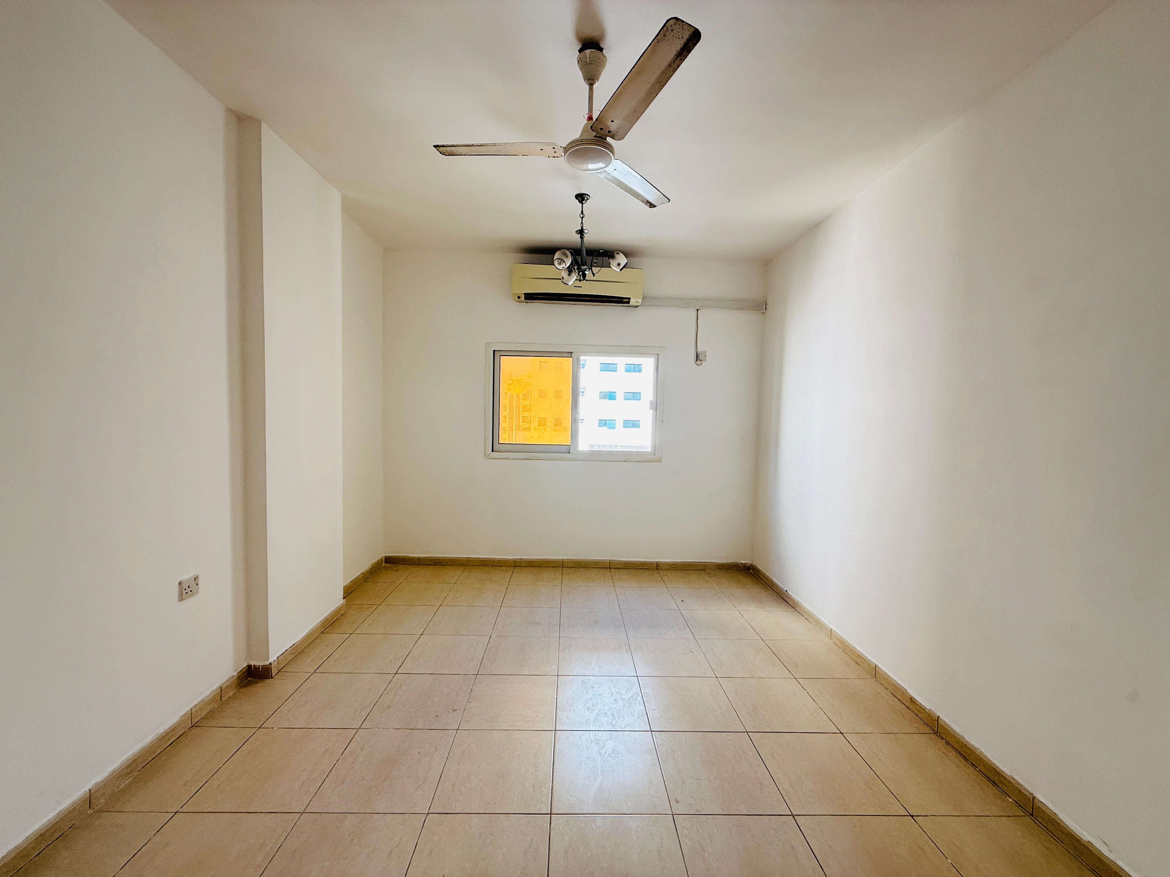 2bhk With Balcony Ready To Move In Just 32k