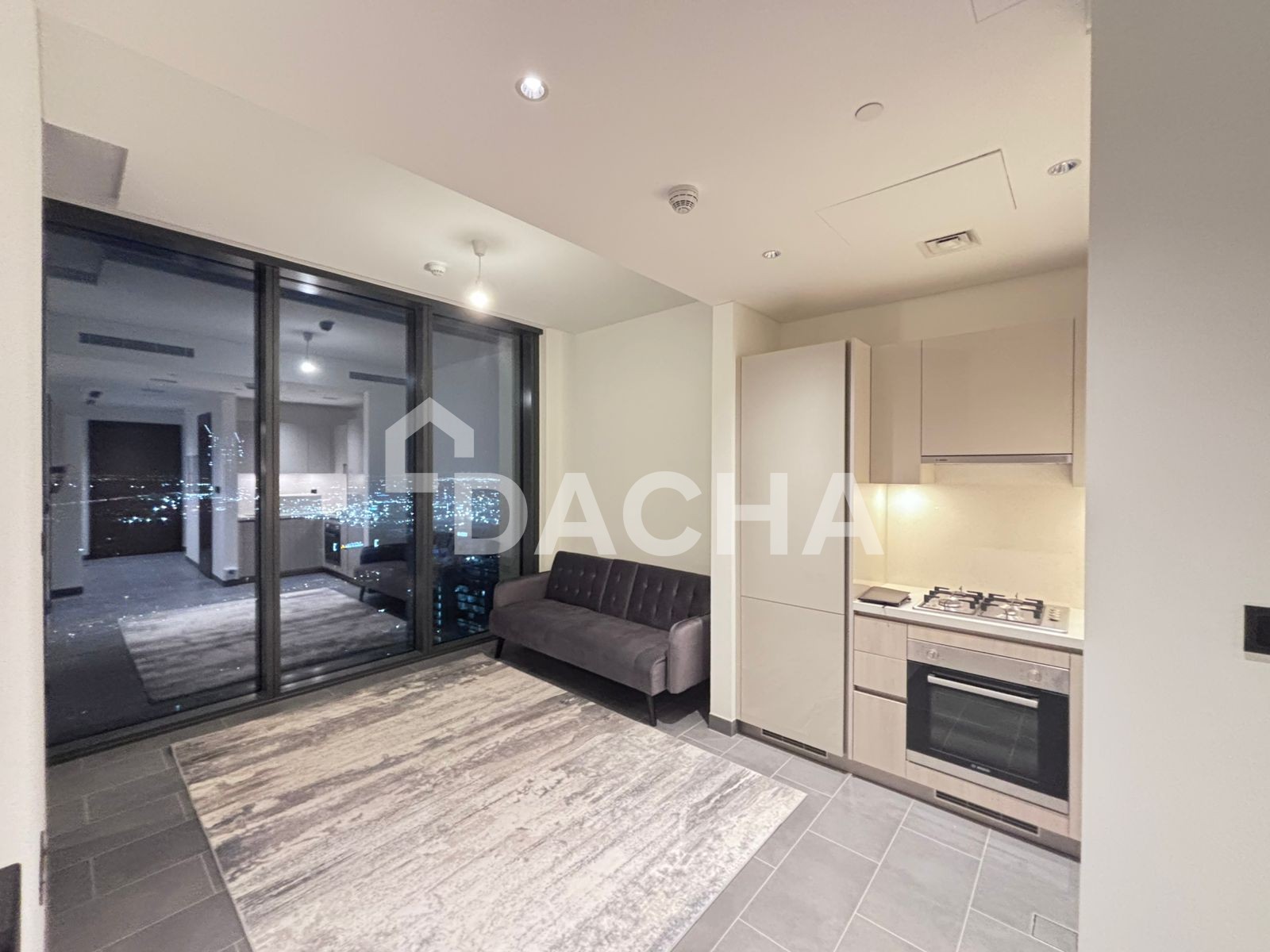 Up to 4 Chq | Brand New | Vacant | Pool View