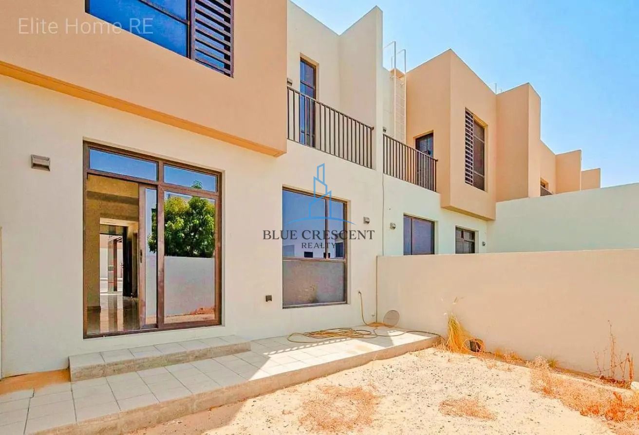 Smart, Sustainable Living | Energy-Efficient Family Retreat in a Vibrant Green Neighborhood | Resale