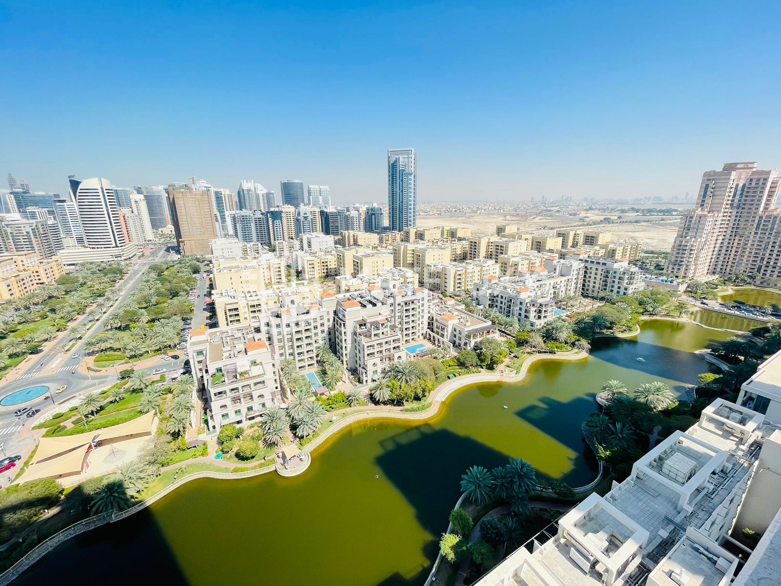Lake View || Spacious Layout || Unfurnished