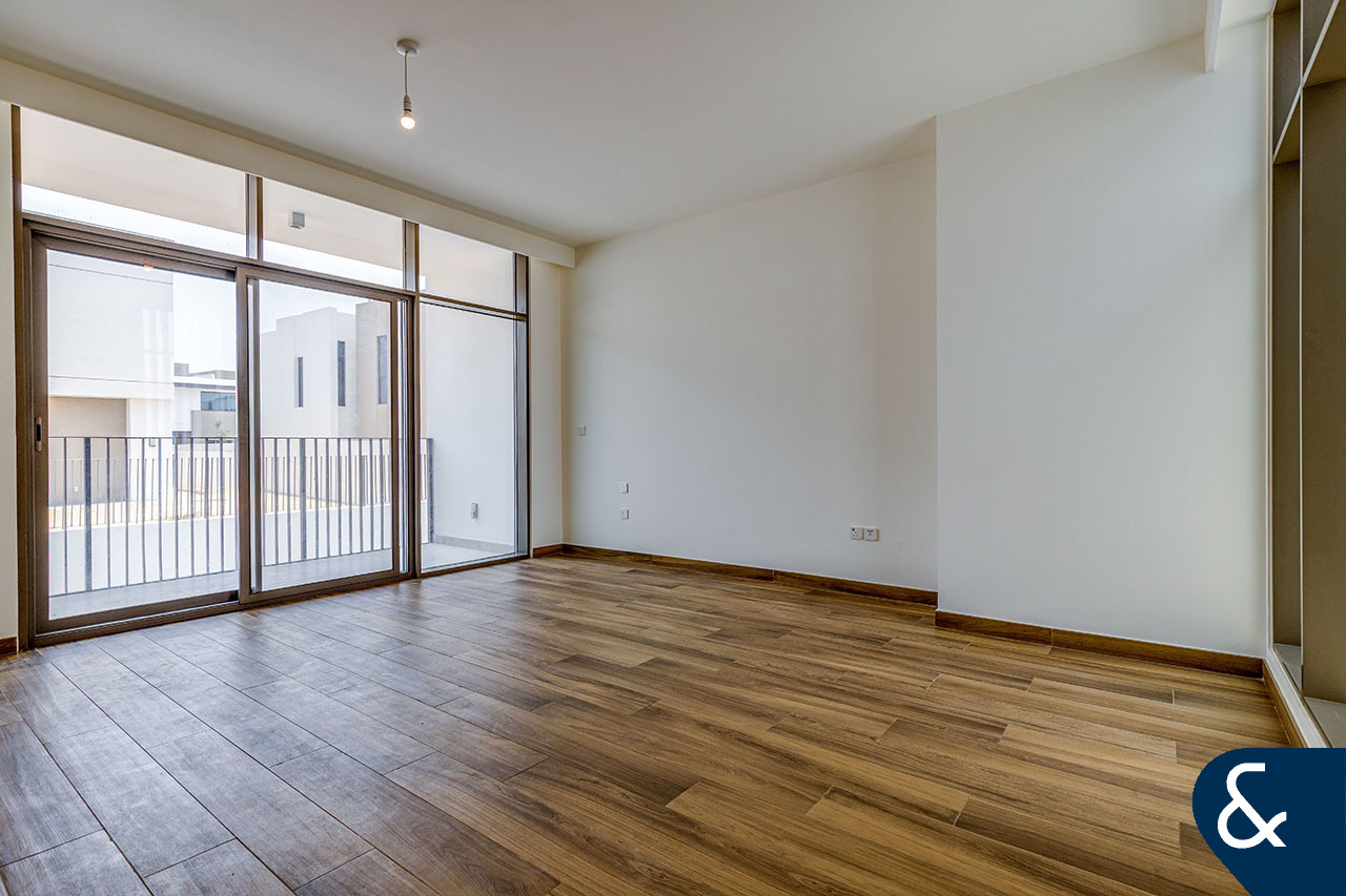 Spacious | Four Beds | Vacant On Transfer
