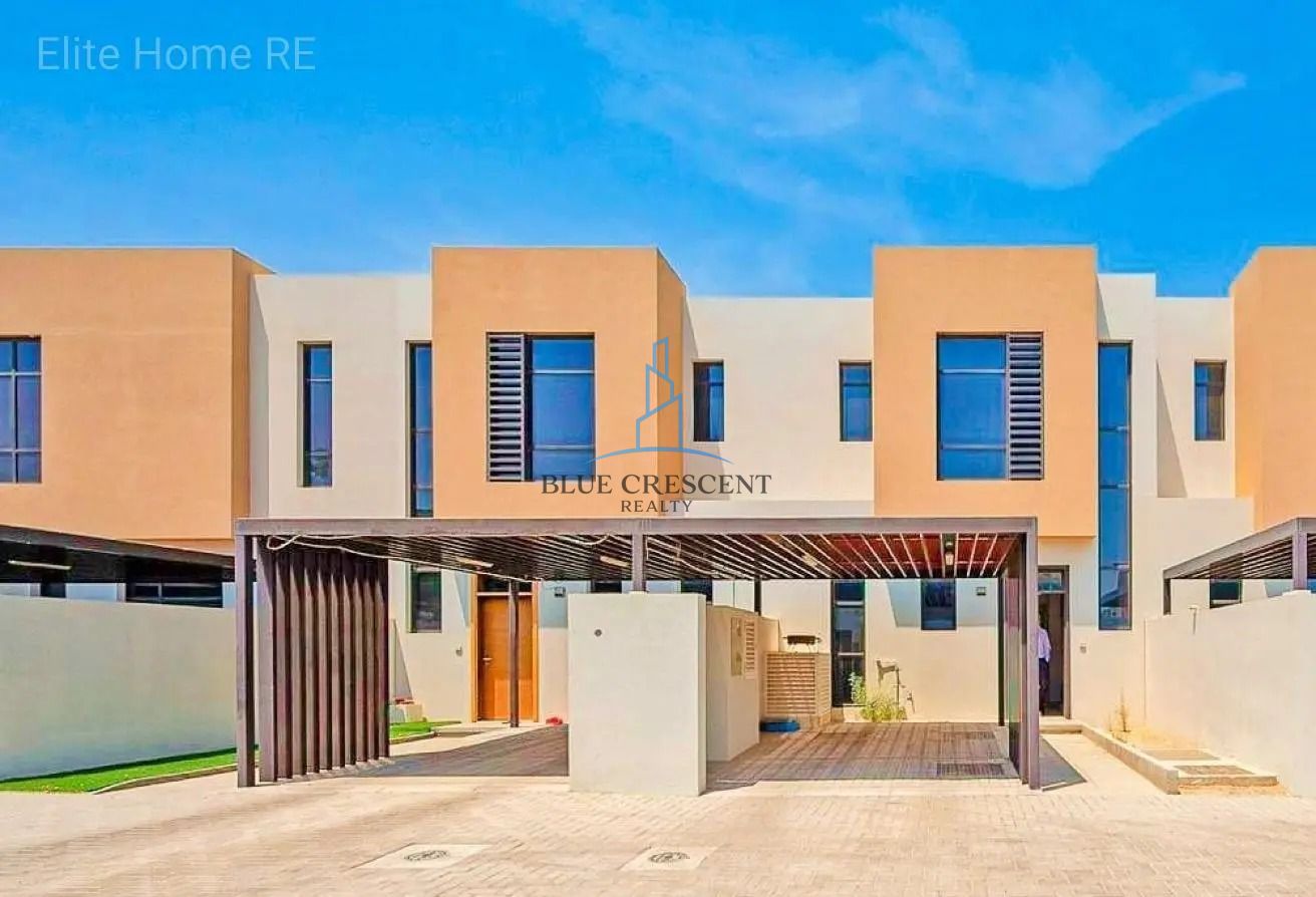 Smart, Sustainable Living | Energy-Efficient Family Retreat in a Vibrant Green Neighborhood | Resale