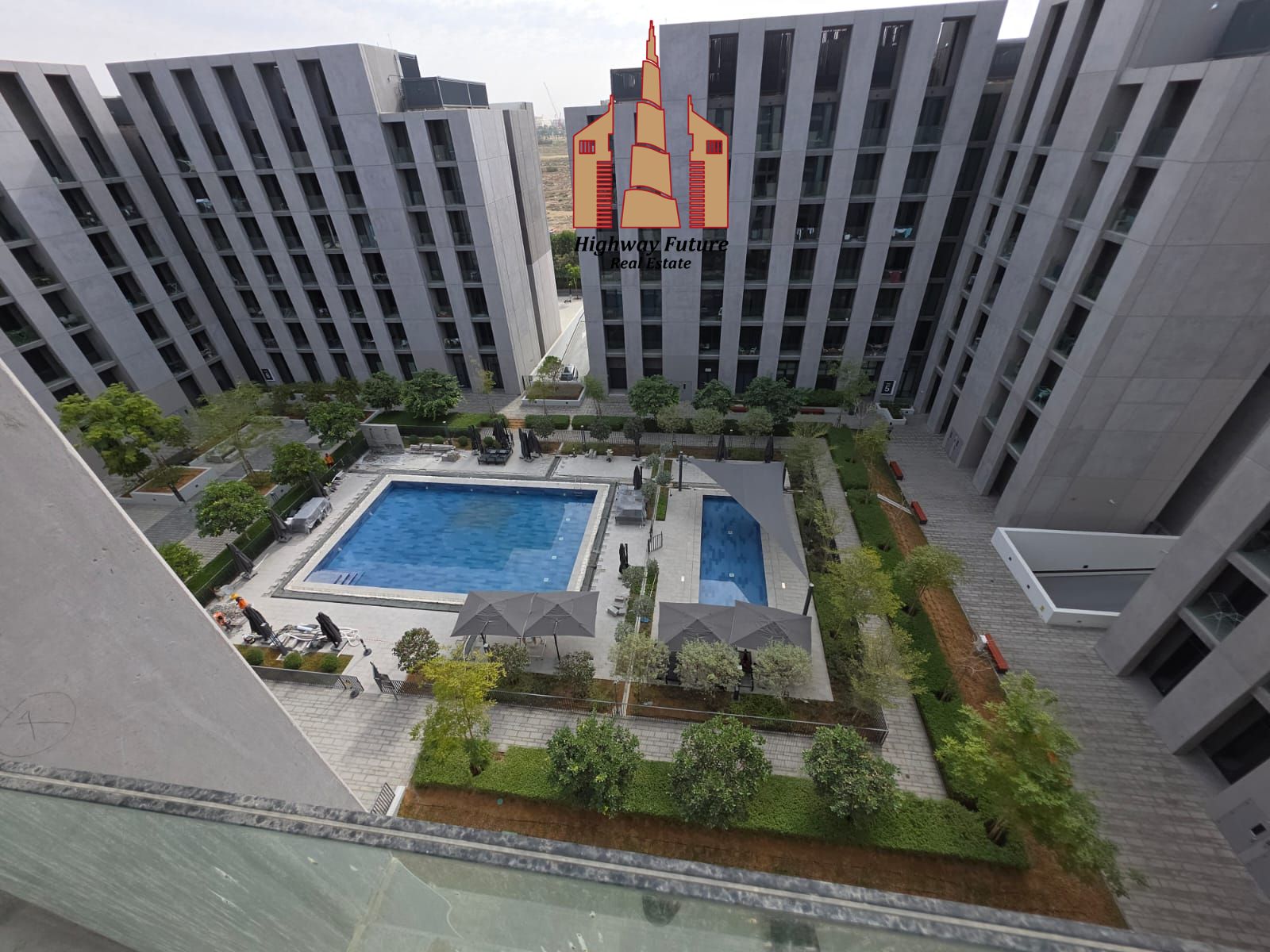 Luxurious 1bhk with amazing and beautiful pool view ::: Ready to move ::: Hot offer :::