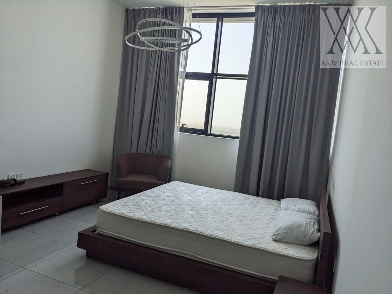SPACIOUS SIZE | BRIGHT UNIT | HIGH FLOOR