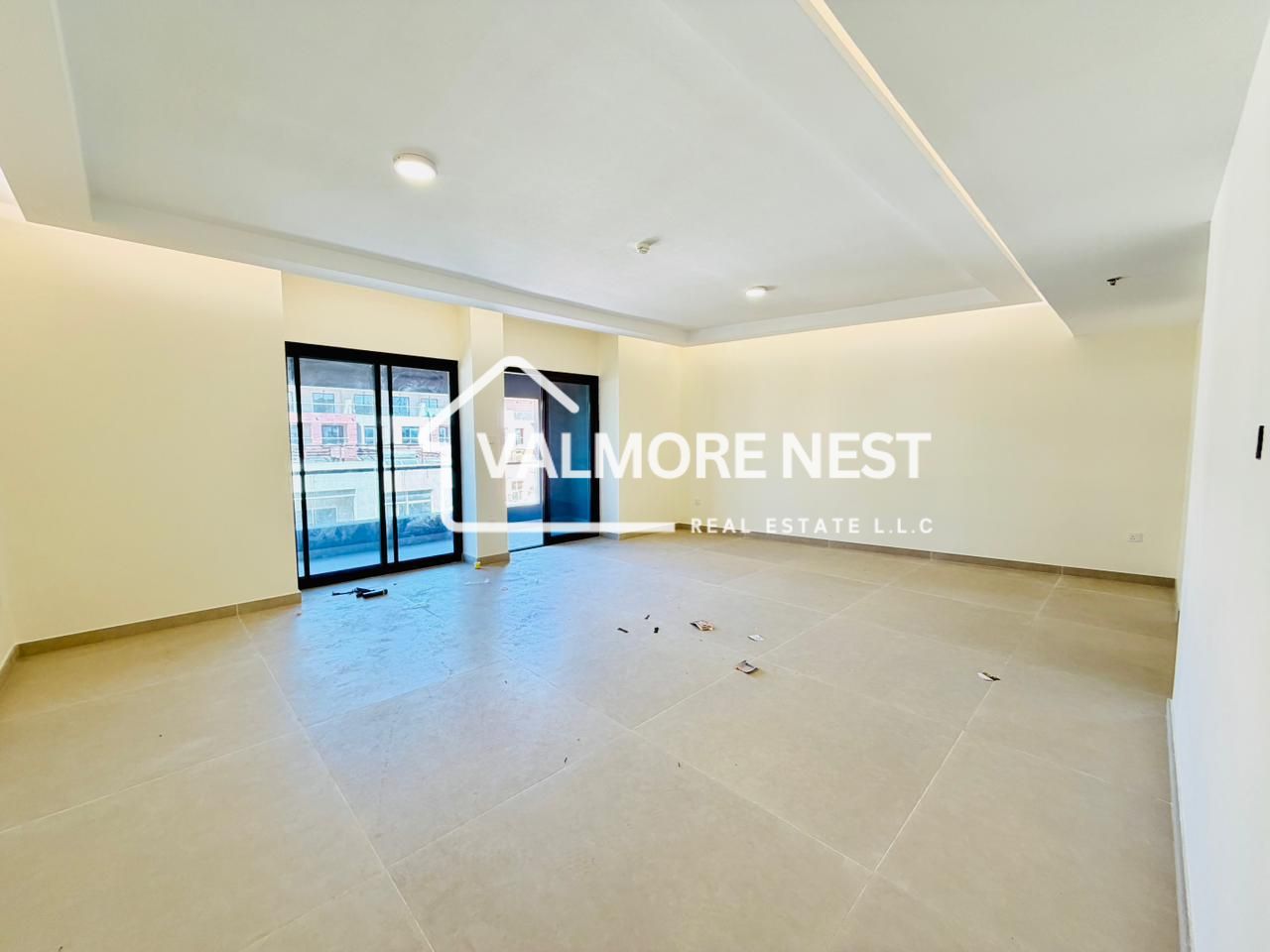 Versatile space I In Best price I Easy access
