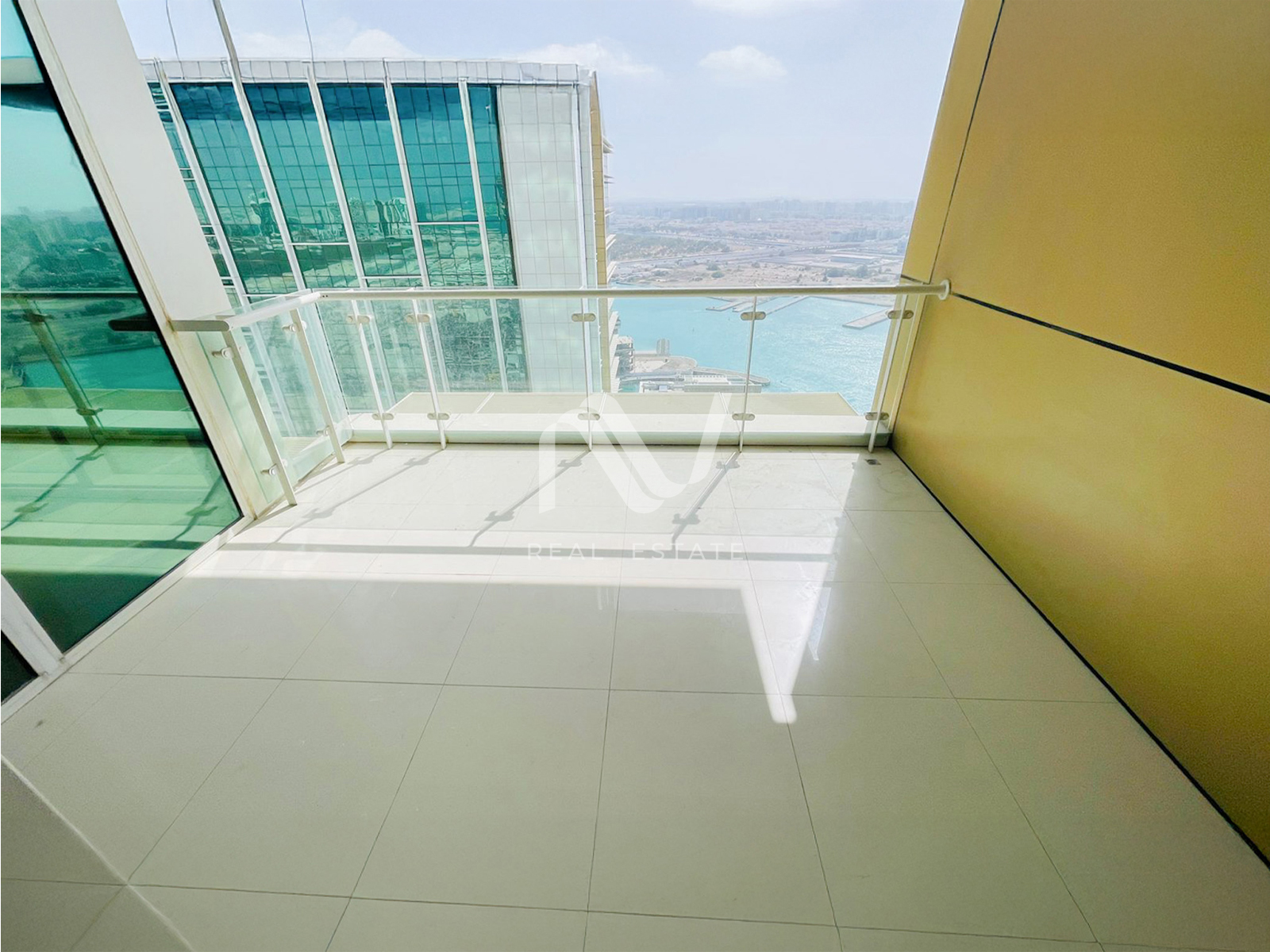 Hot Deal | Stunning Sea View | Large Layout