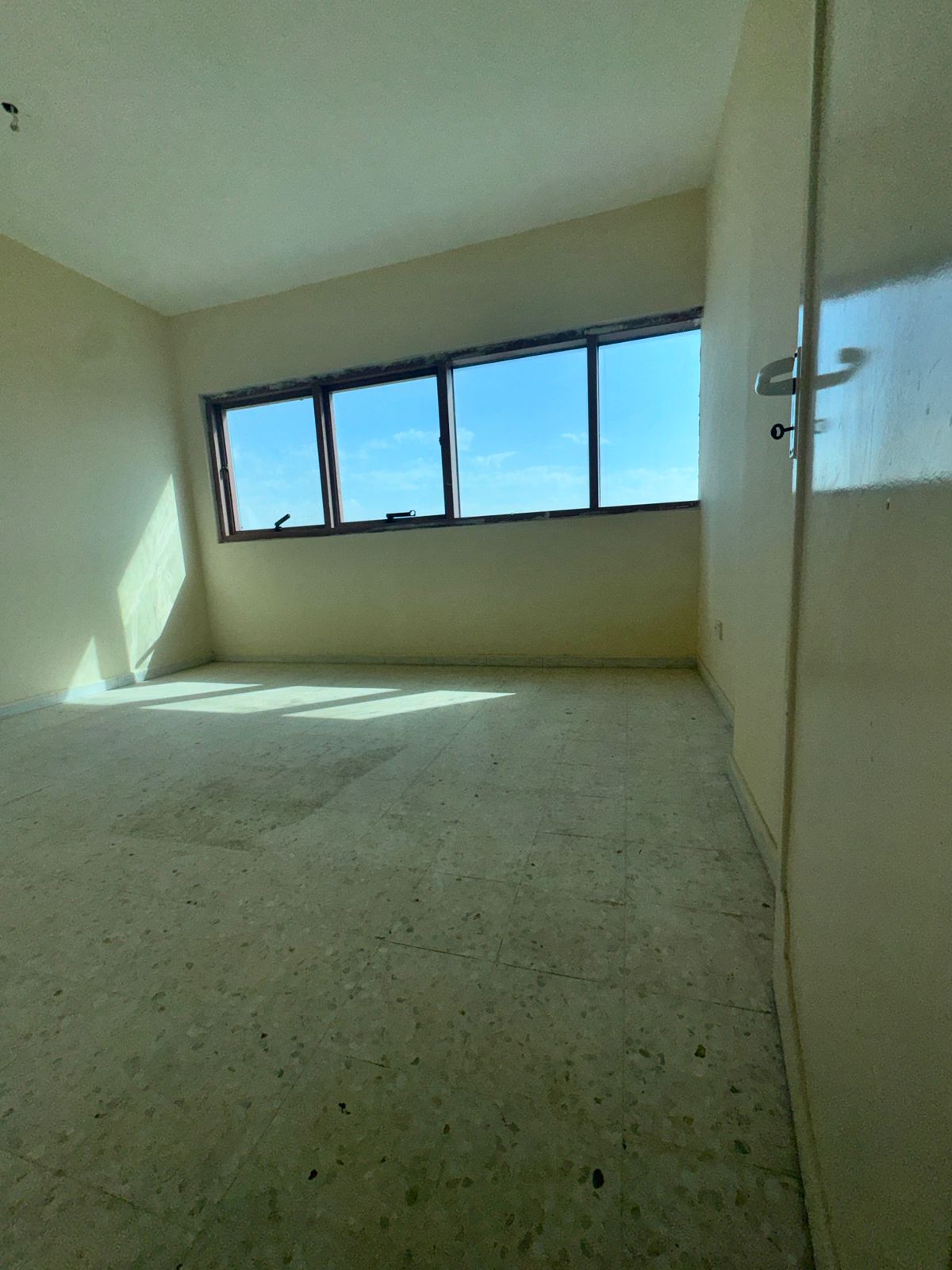 For Rent in Sharjah – Al Majaz 2 Area