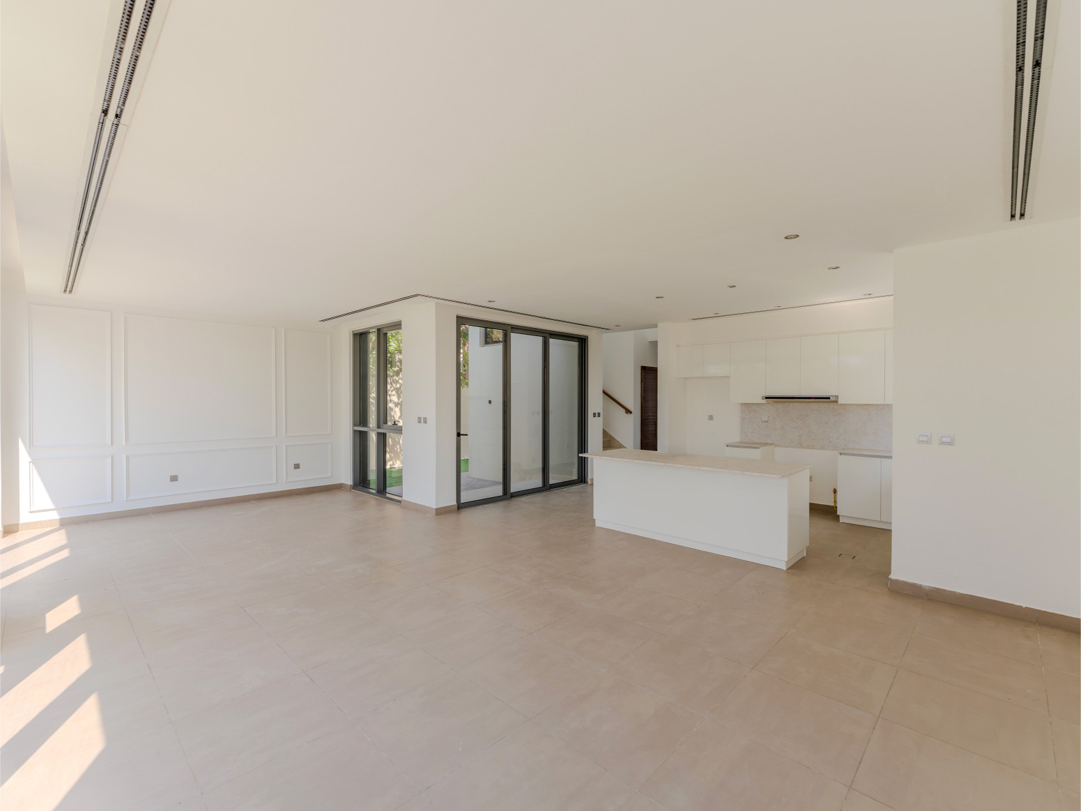 Modern Layout | Landscape Garden | Single Row
