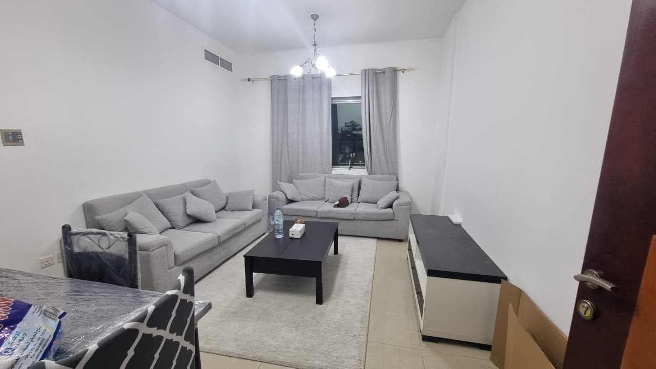 Furnished | Wardrobe | Ready to move | Internet