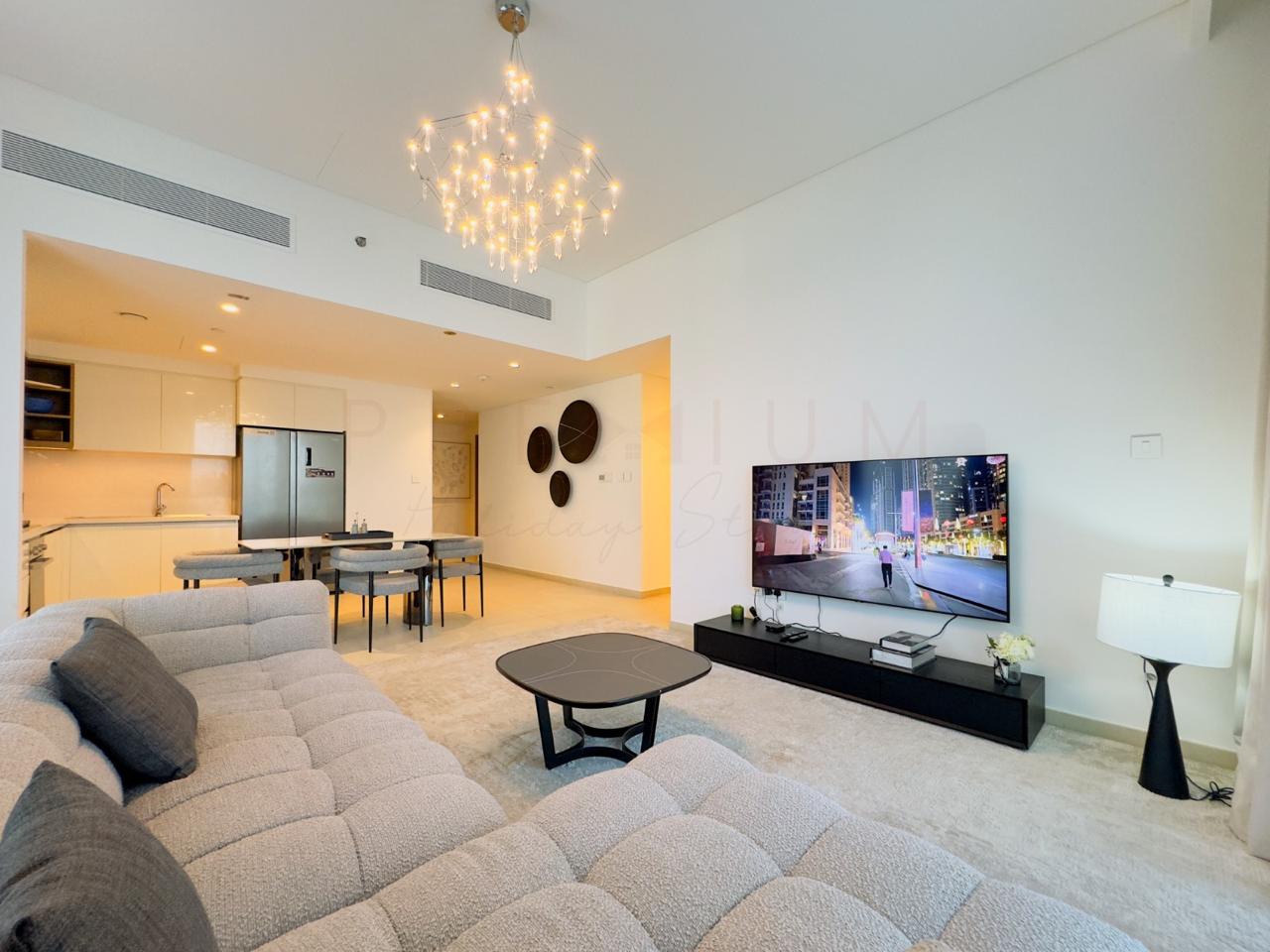 Luxury 2BR | Fully Furnished | Downtown Views II