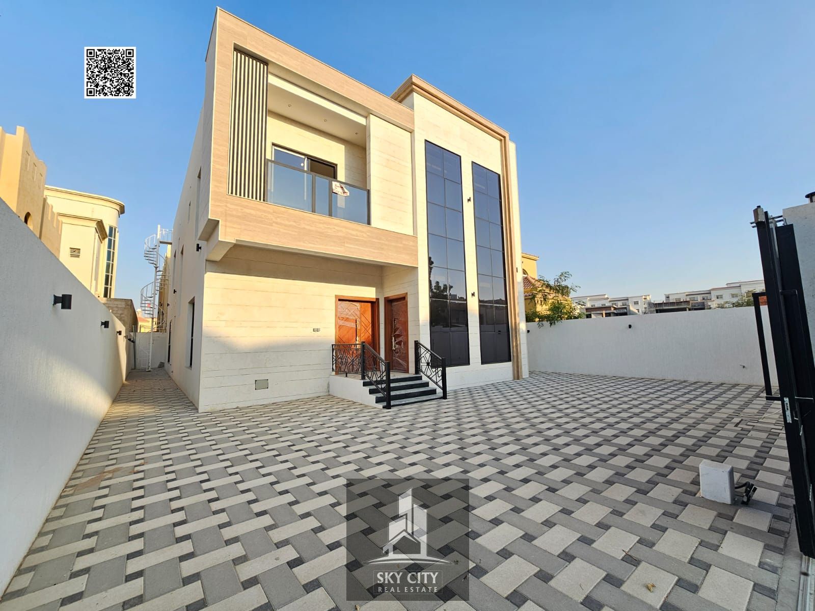 Luxury Villa | Behind Nesto | Central Air Conditioning | Spacious Yard | Freehold | Prime Location on Sheikh Ammar Street
