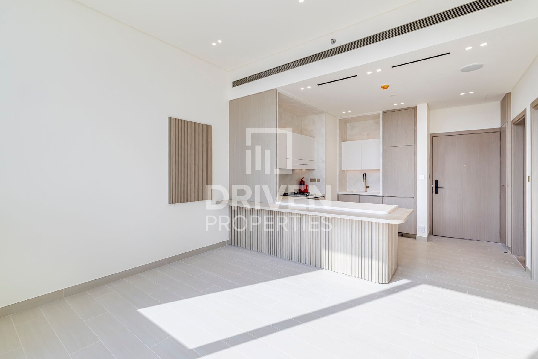 High Floor | Private Pool | Ready to Move in