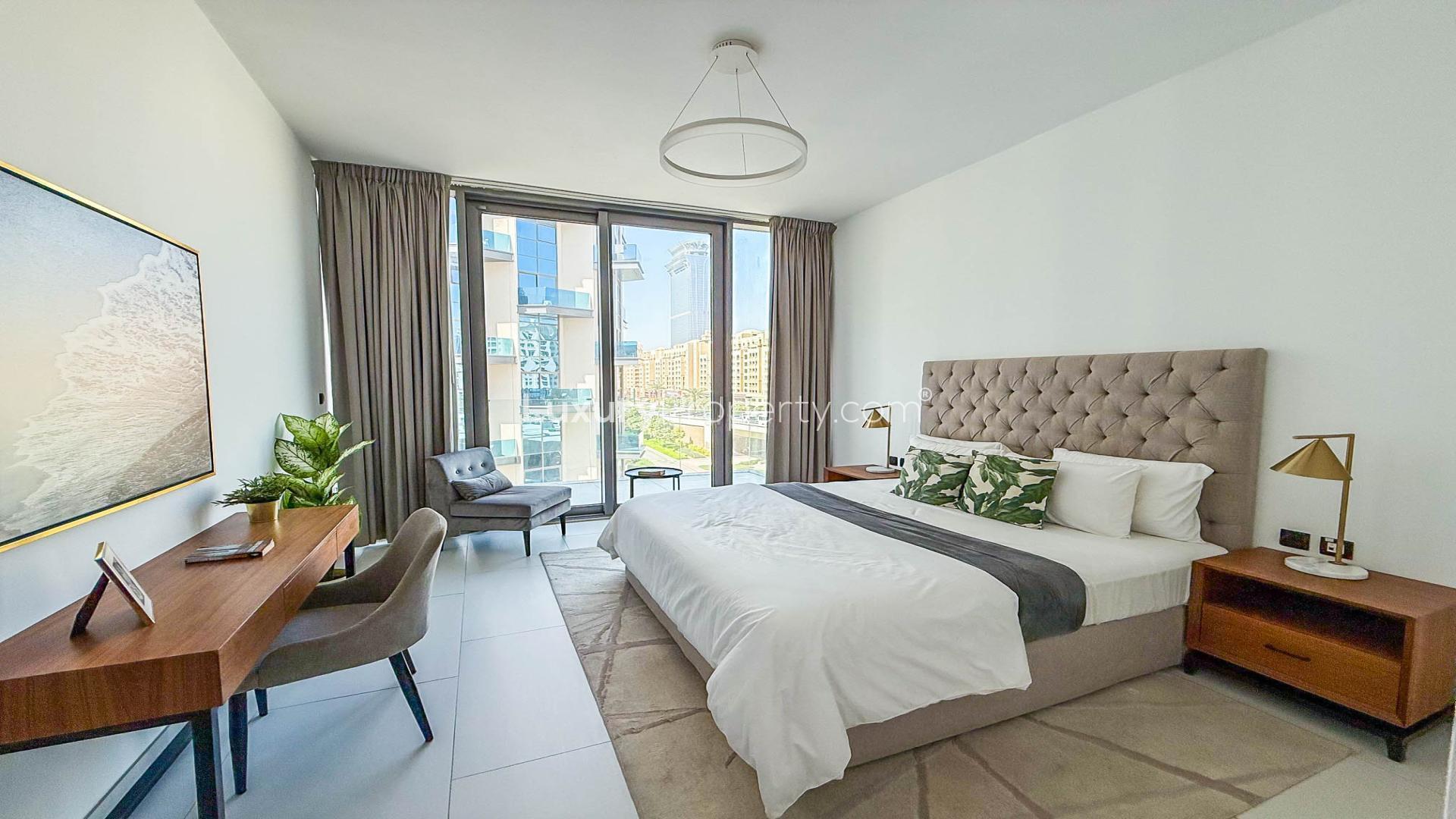 Modern | West Beach Views | Turnkey Style