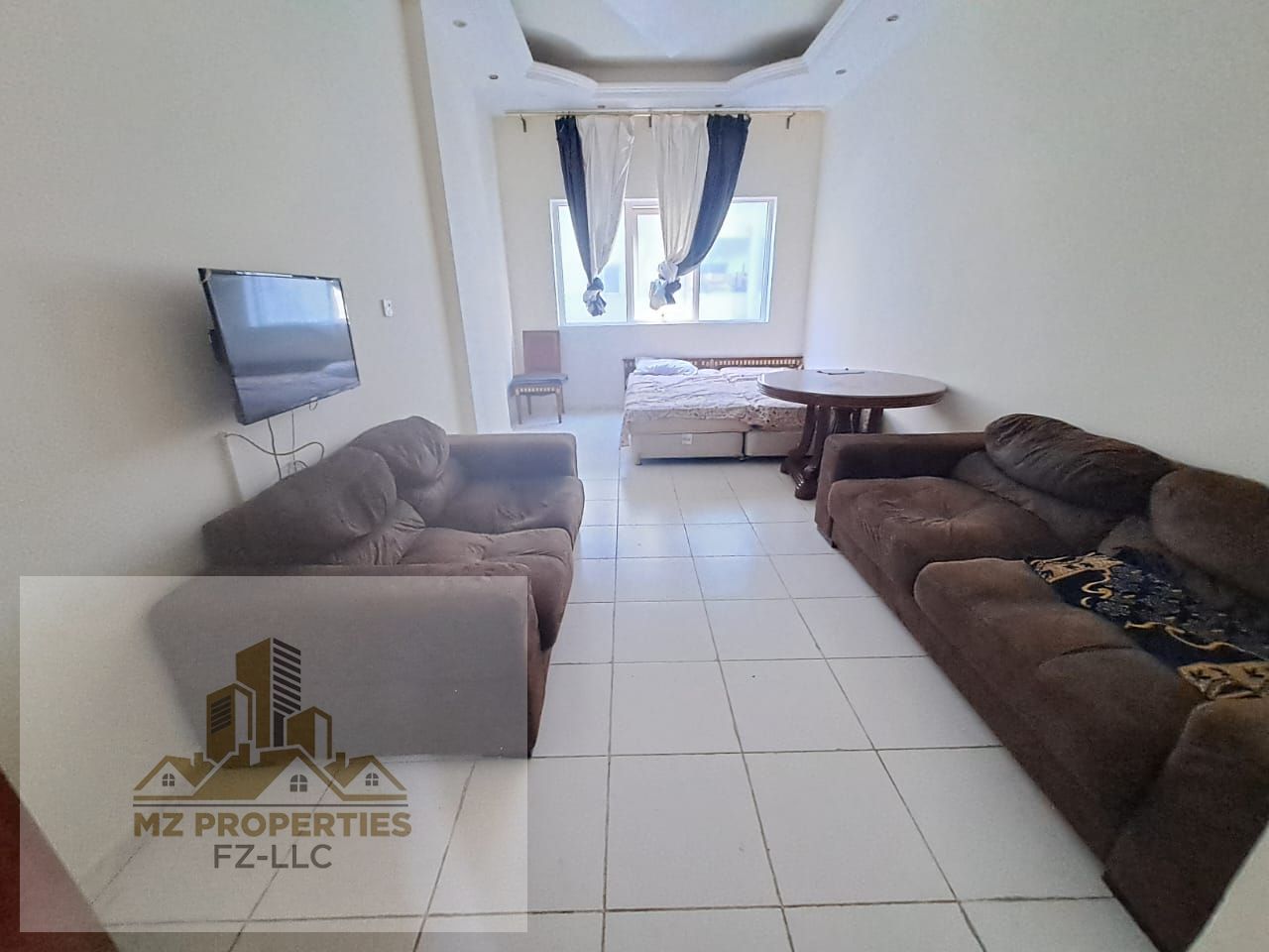 NO Deposit Spacious 2 bedroom with balcomy