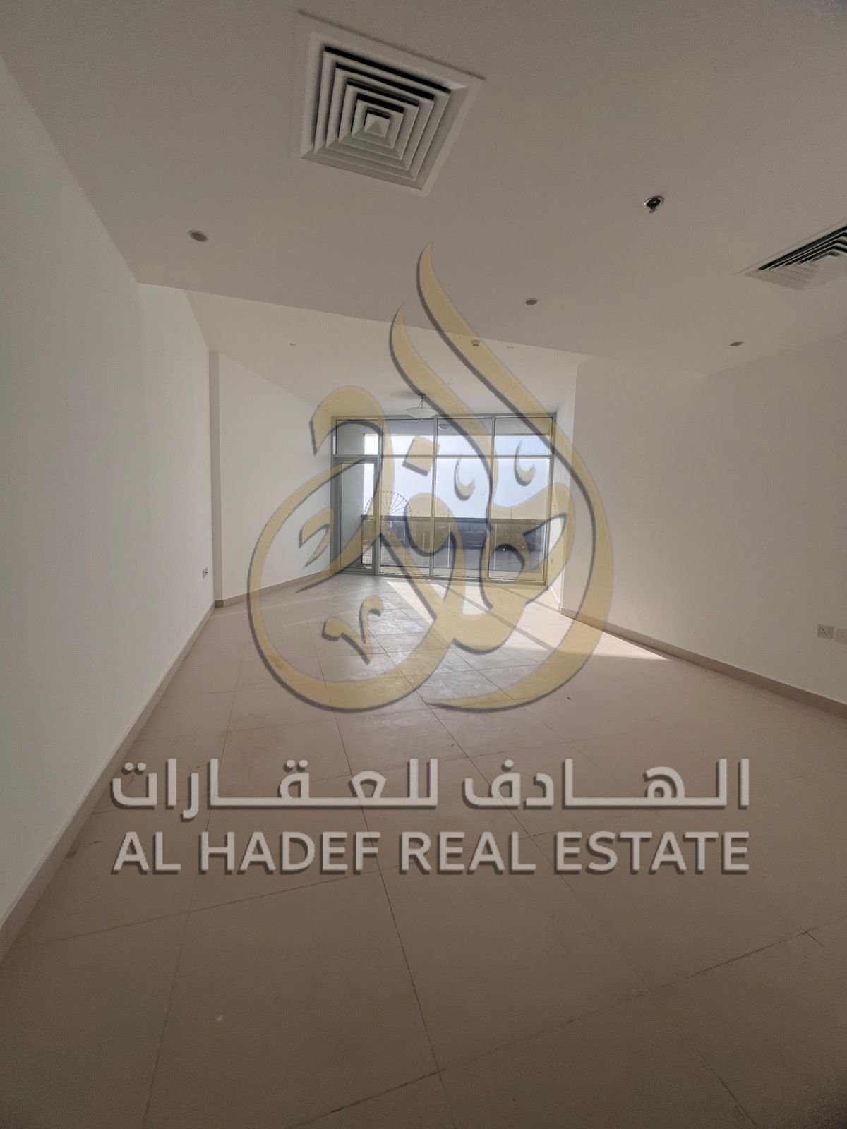 For Rent in Sharjah – Al Majaz 1 4 Spacious 3 Bedroom Apartment + Maid’s Room Location: Al Majaz 1 – Sharjah Apartment Details: 3 B