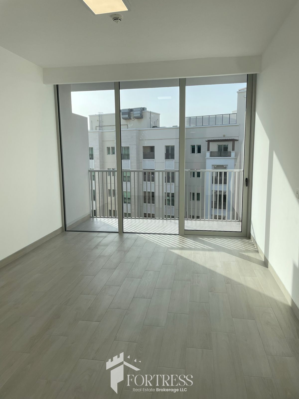 STYLISH STUDIO | HIGH FLOOR | READY TO MOVE