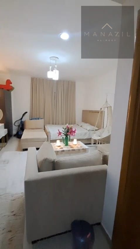 Furnished studio apartment available for monthly rent in Al Taawun
