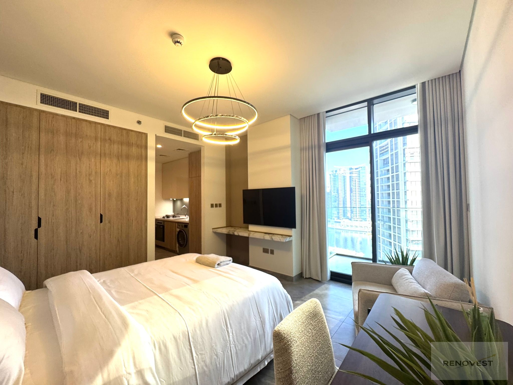 FIRST TO LIVE | MODERN FULLY FURNISHED | BALCONY WITH SKYLINE AND CANAL VIEW