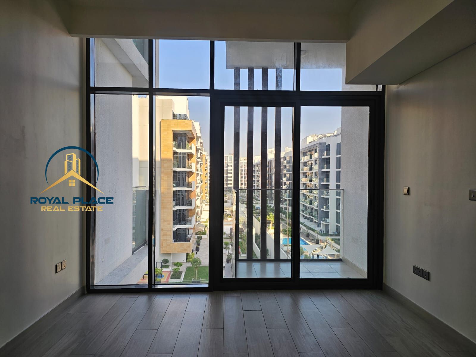 EXCLUSIVE OFFER || LUXURY || COMFORT LIVING