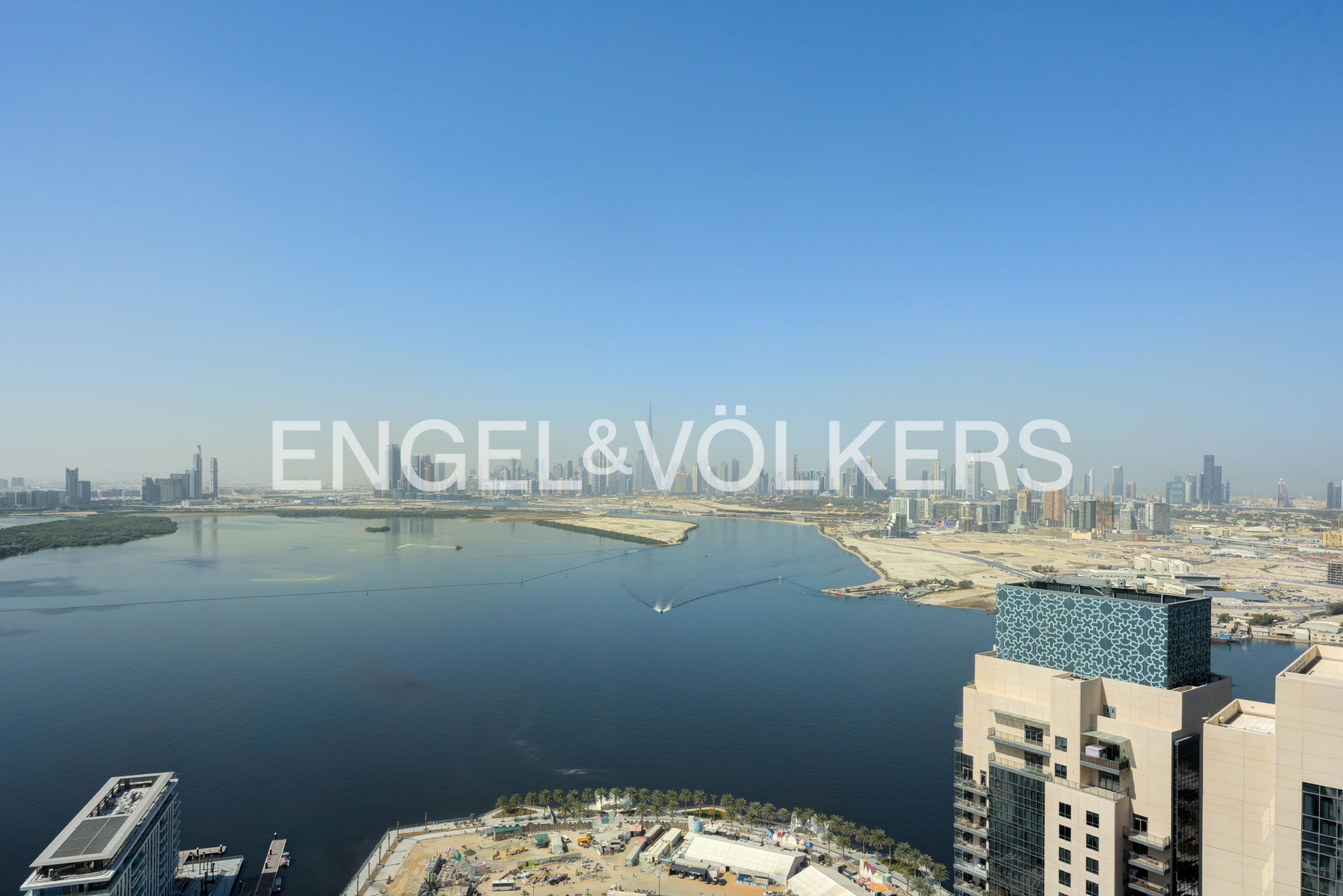 Luxury| Full Water Front View | Burj Khalifa View