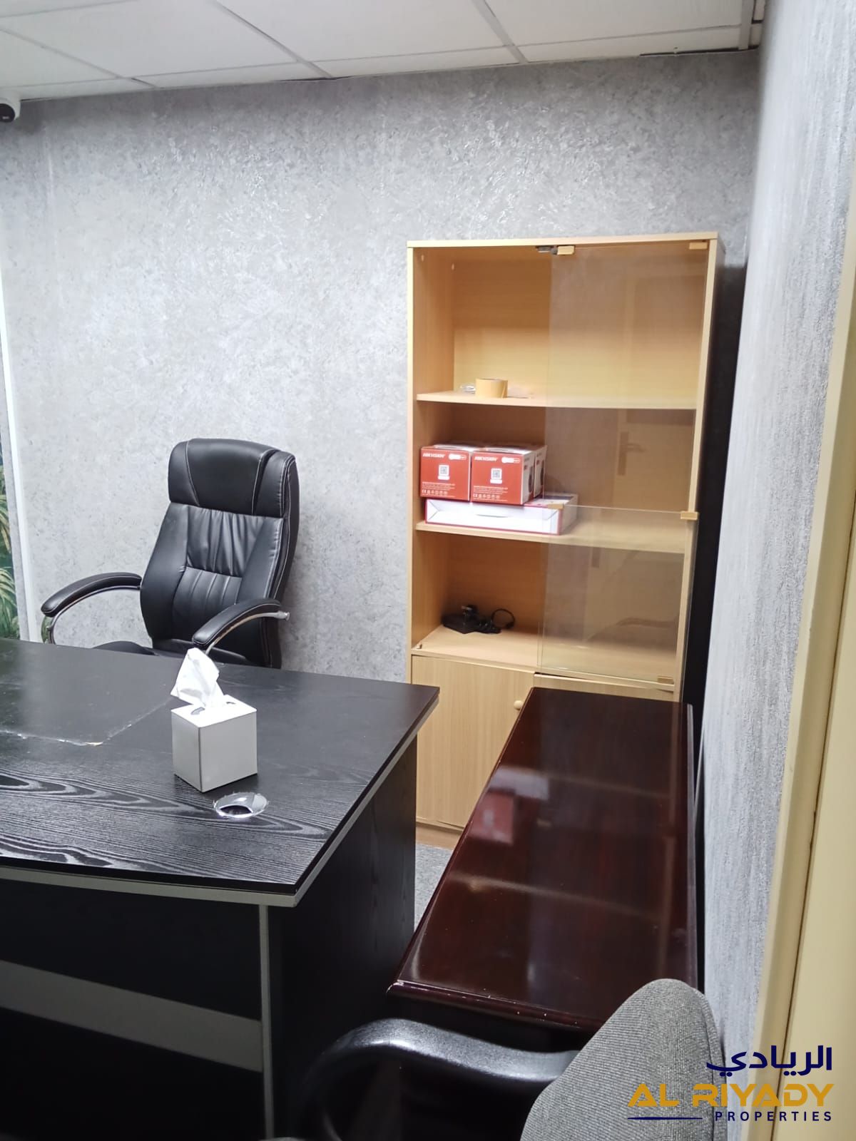 Prime 500 Sqft Office for Rent – Flexible Terms in Business District, Dubai