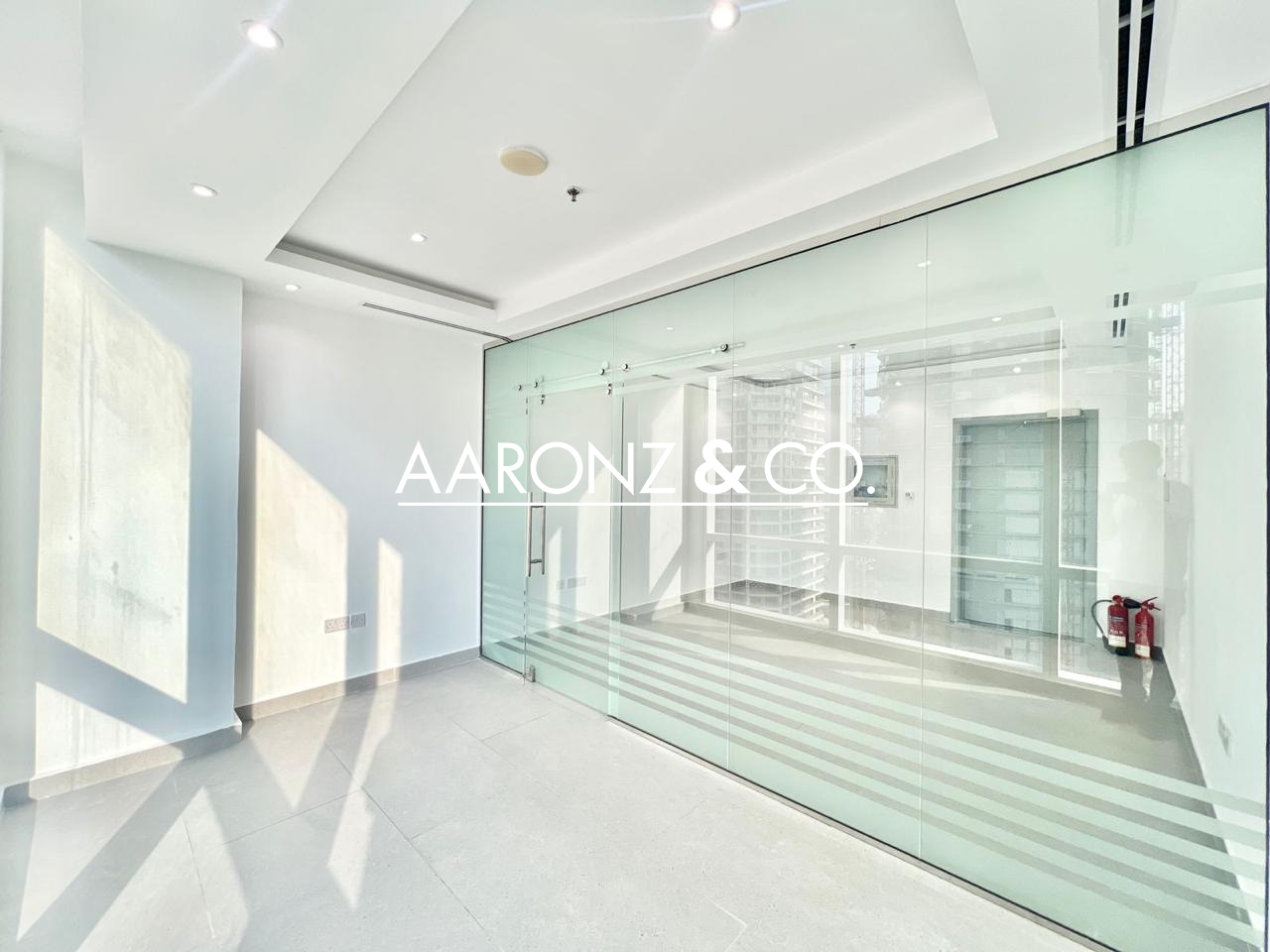 Investor deal| Prime location | Nicely Fitted