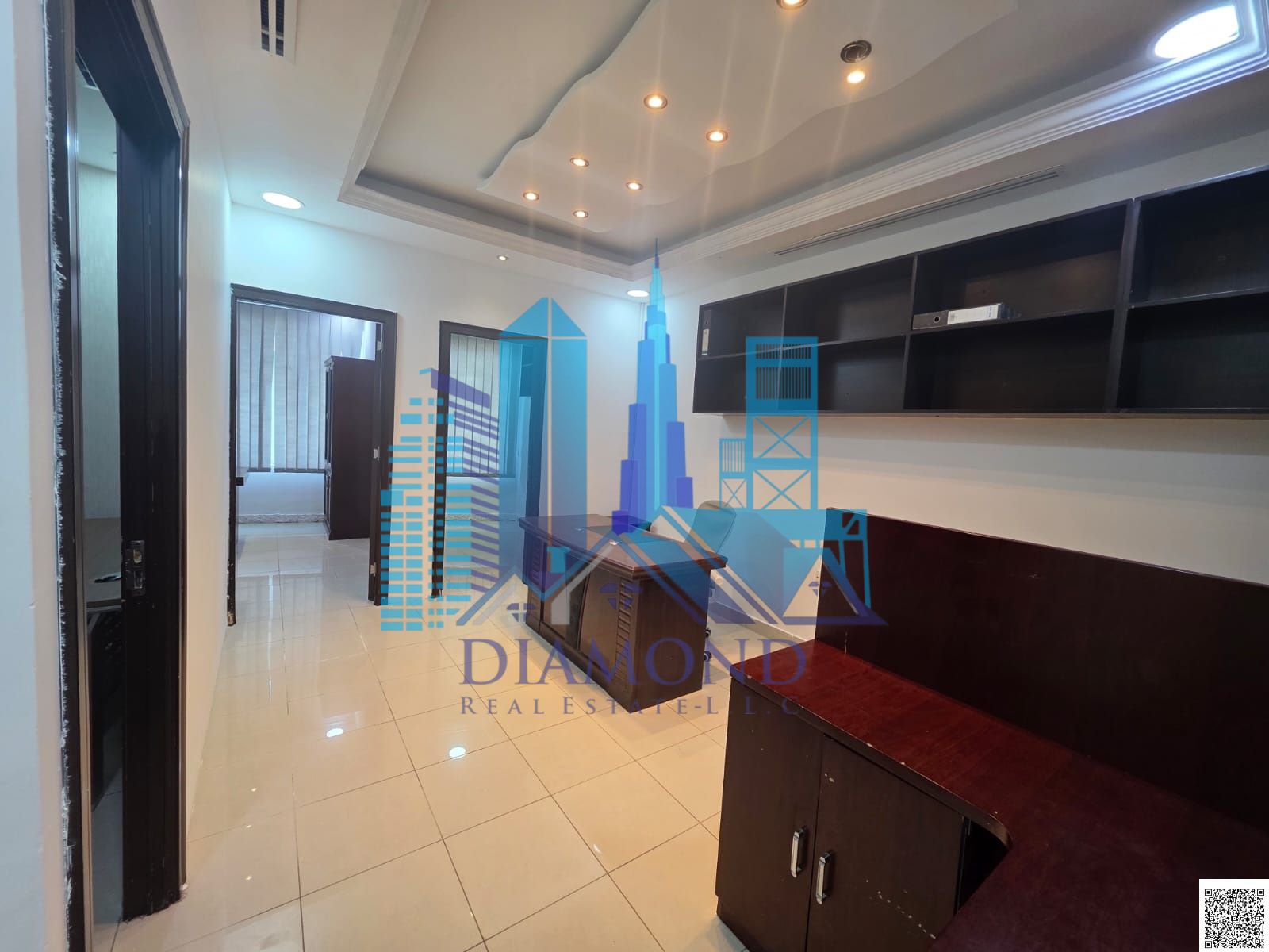 LUXURY OFFICE FOR RENT IN HORIZON TOWERS WITH FURNITURE