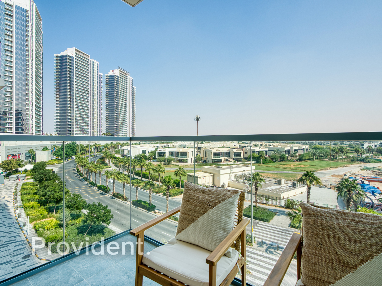 Modern 1BR | Golf View Living | Golf Gate