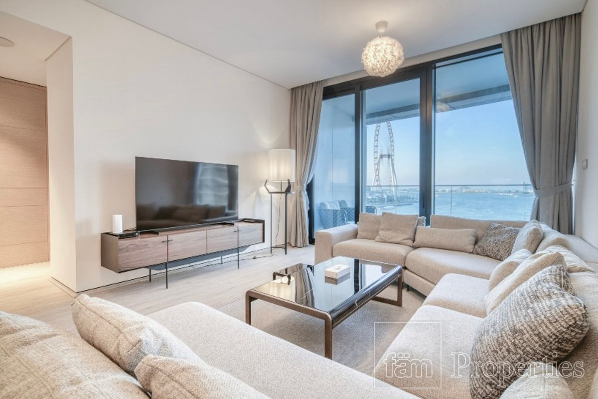Available from May I Furnished | Full Sea View