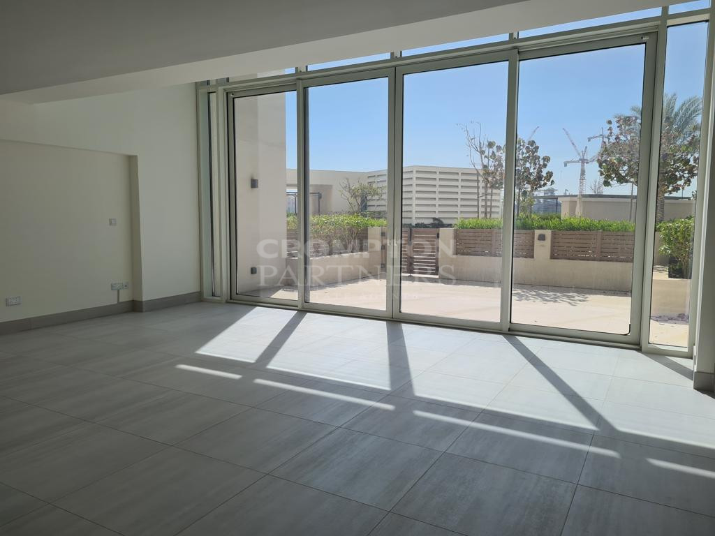 Pool View | Podium Level | Loft Style |