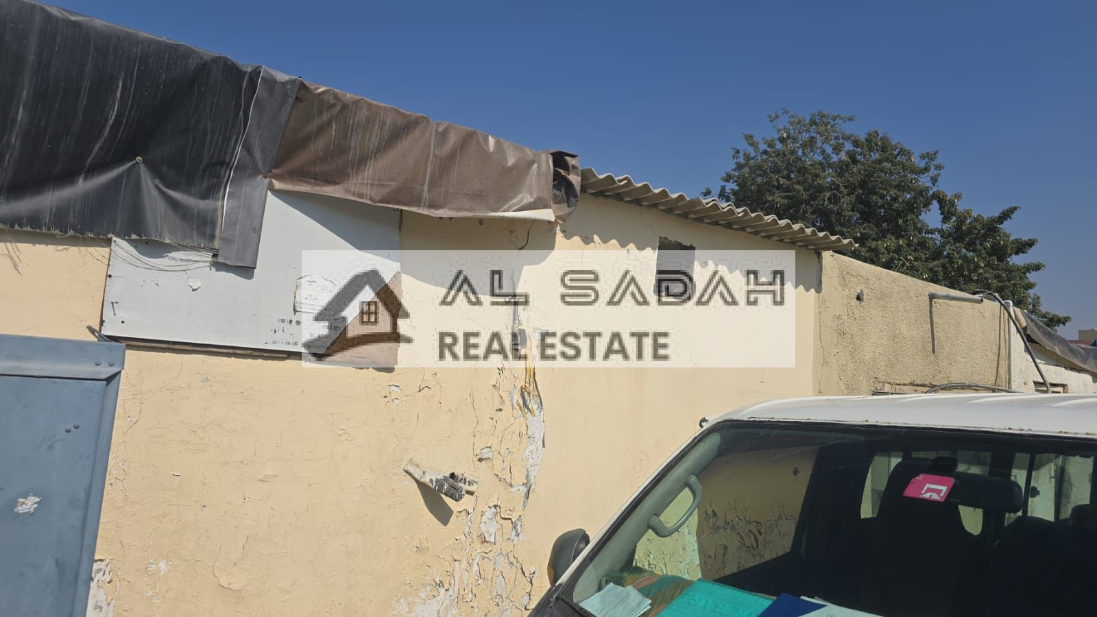 For sale: House in Maysaloon with 7 rooms, a living room, and a kitchen. Area: 2500 sq ft. Currently rented for 24,000. Asking price: 430,000 (negotiable).