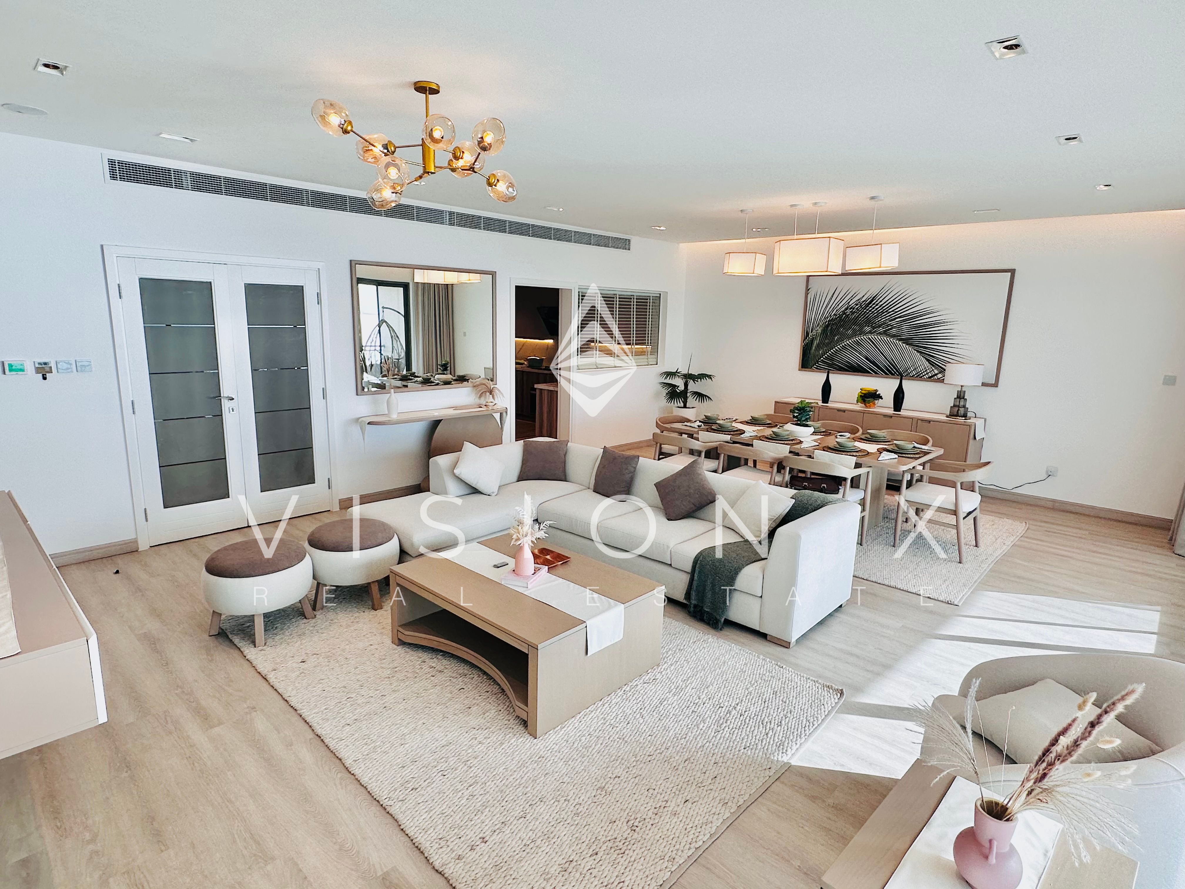 Chic | Beachfront Zone | Great Value