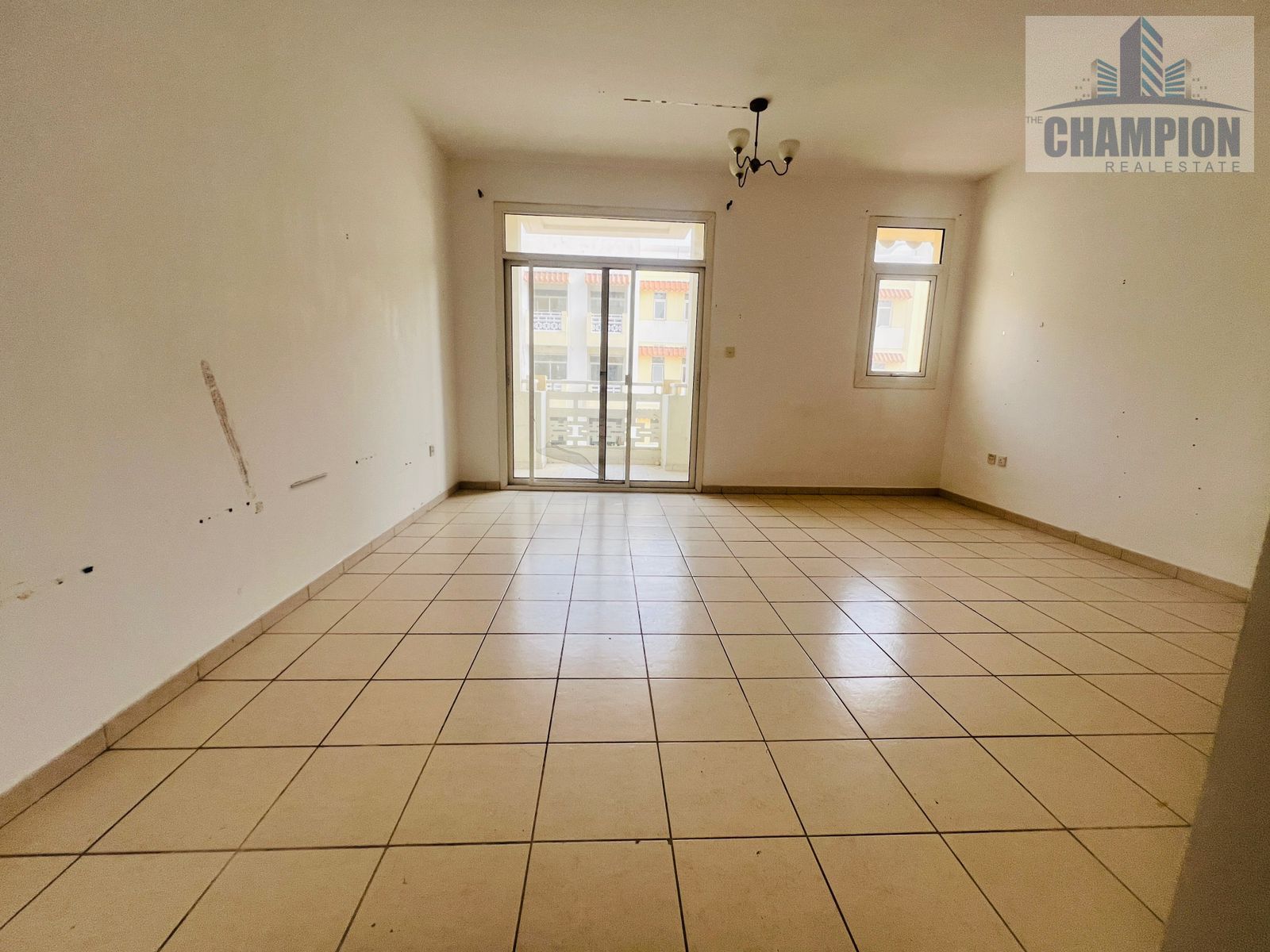 Building C9 Studio Apartment