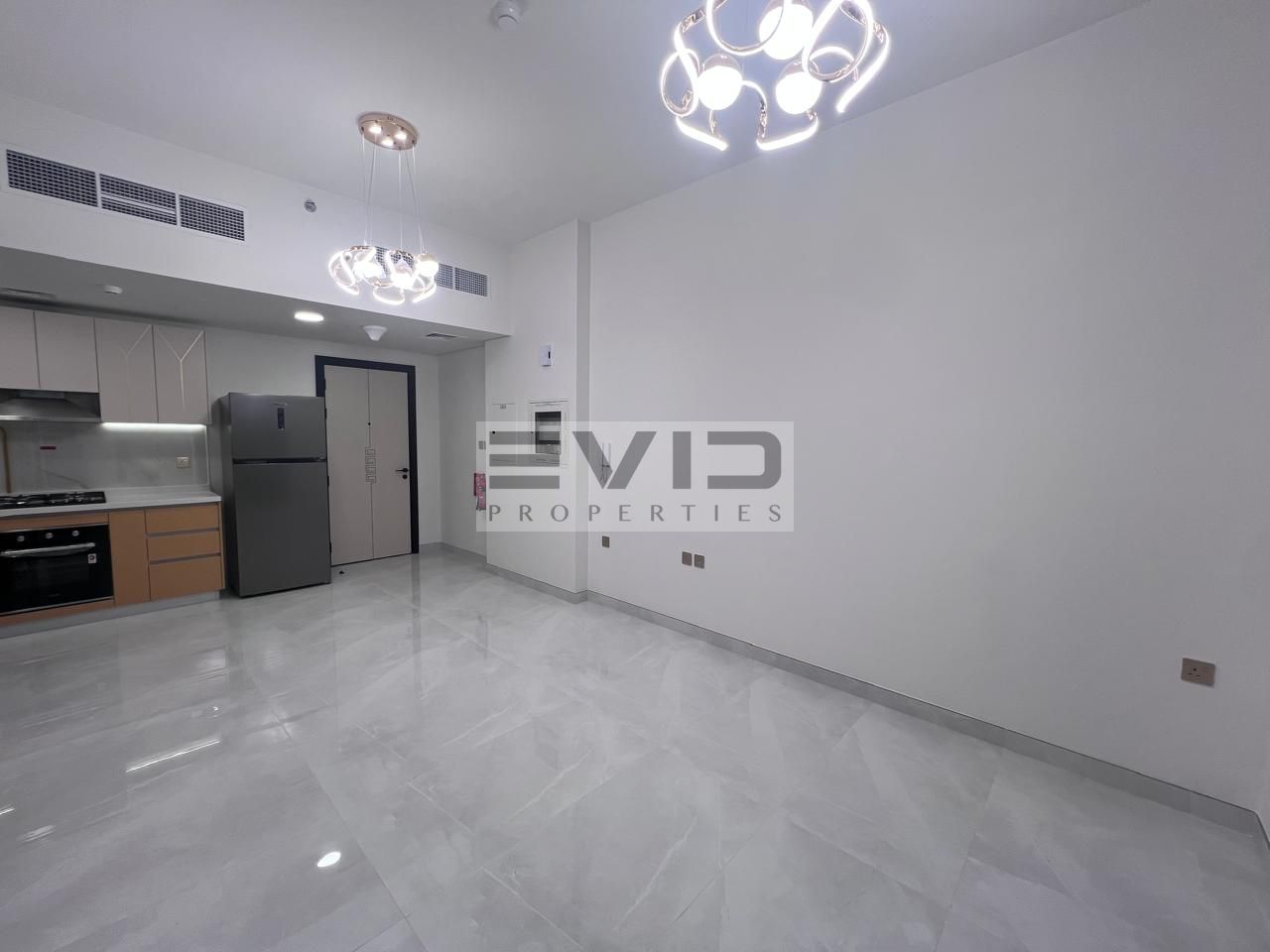 HIGH FLOOR | READY TO MOVE IN | PRIME LOCATION