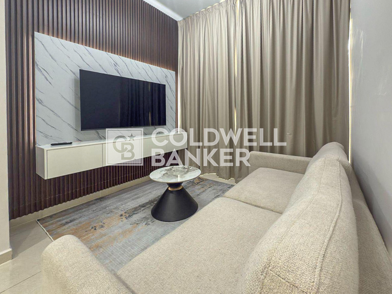 Motivated Seller | Upgraded | Golf Park Views