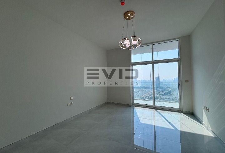 BRAND NEW STUDIO | FITTED KITCHEN | MIRACLE GARDEN VIEW