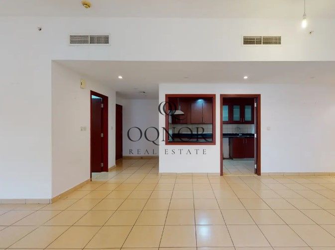 SEA VIEWS | BEACHFRONT LIFESTYLE | SPACIOUS LAYOUT
