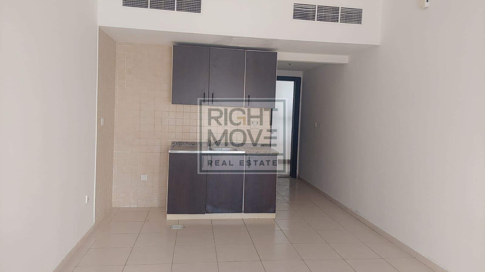 Fully family Building With Covered parking Studio availble for rent/ 40,000