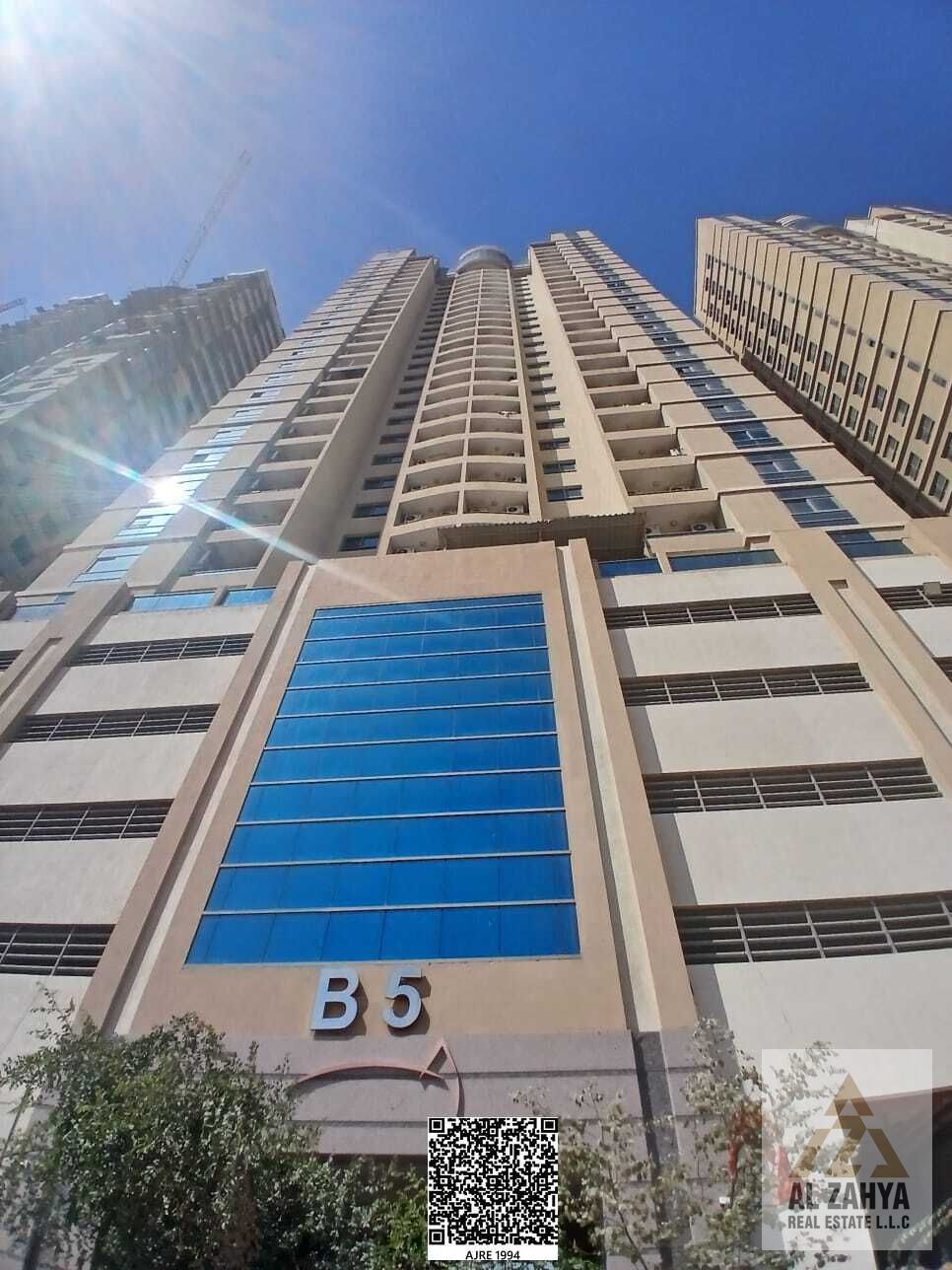 1BHK AVAILABLE||FOR RENT||PARADISE LAKE TOWER -B5||WITH PARKING||BEST OPPORTUNITY FOR LIVING