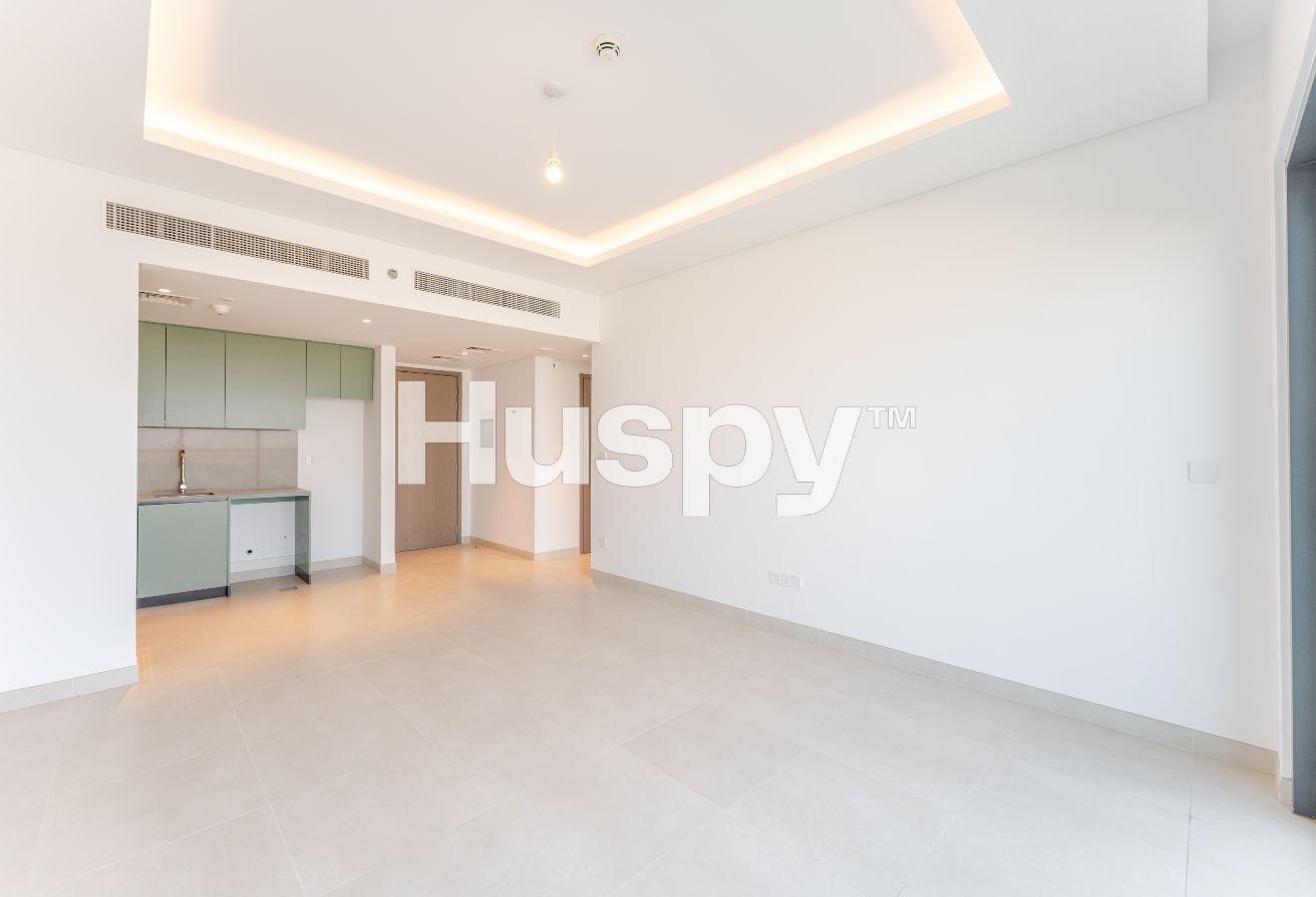 Unfurnished | High floor | Community View